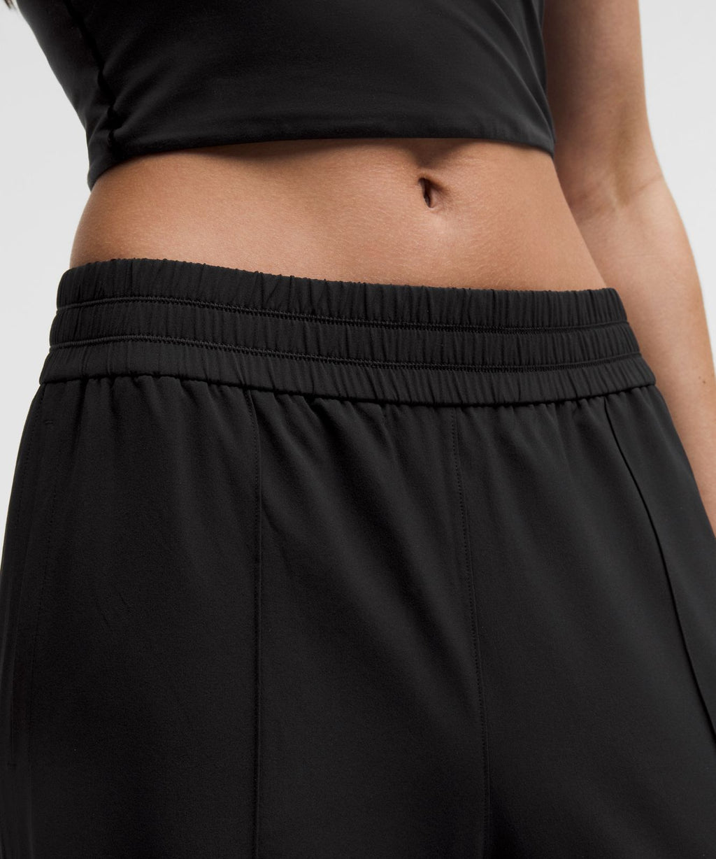 Breezily Mid-Rise Pant *Regular Black