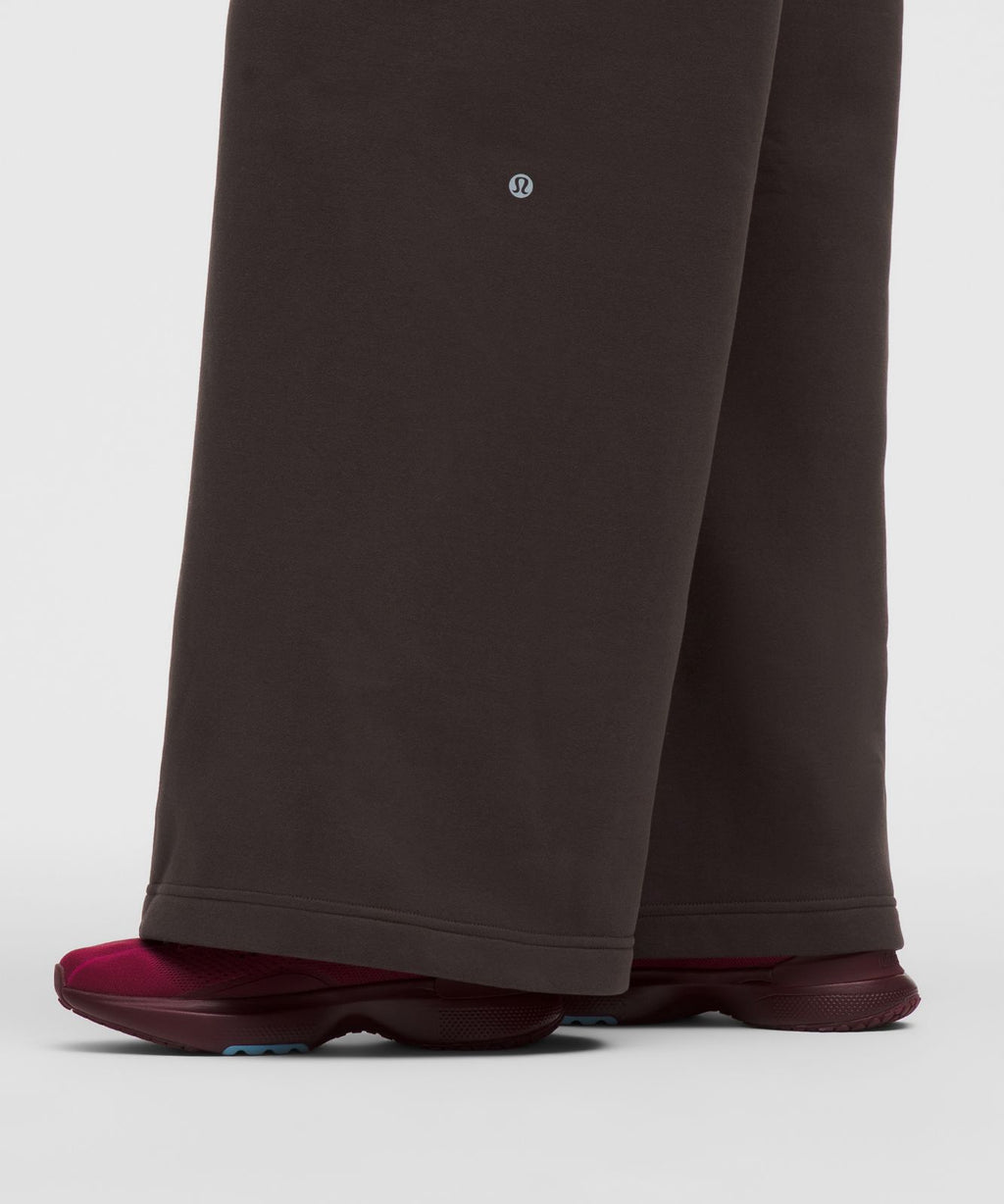 Women's Steady State SuperLoft Oversized Wide-Leg Pant Mahogany Muse