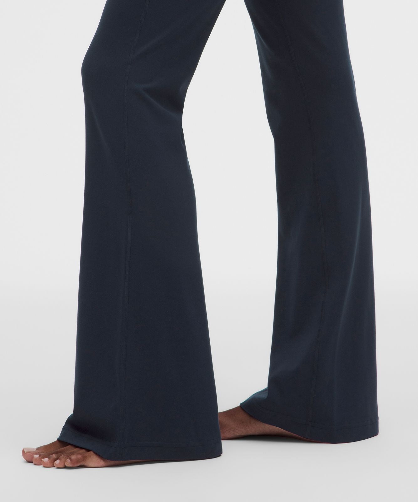 Groove No Line High-Rise Flared Pant True Navy