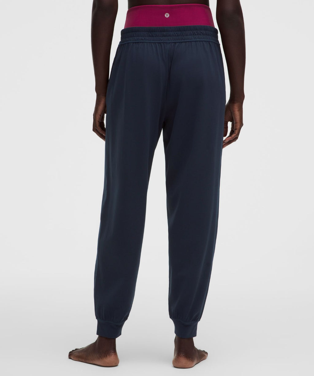 lululemon Align™ Ribbed-Waist Jogger True Navy/Raspberry Rave