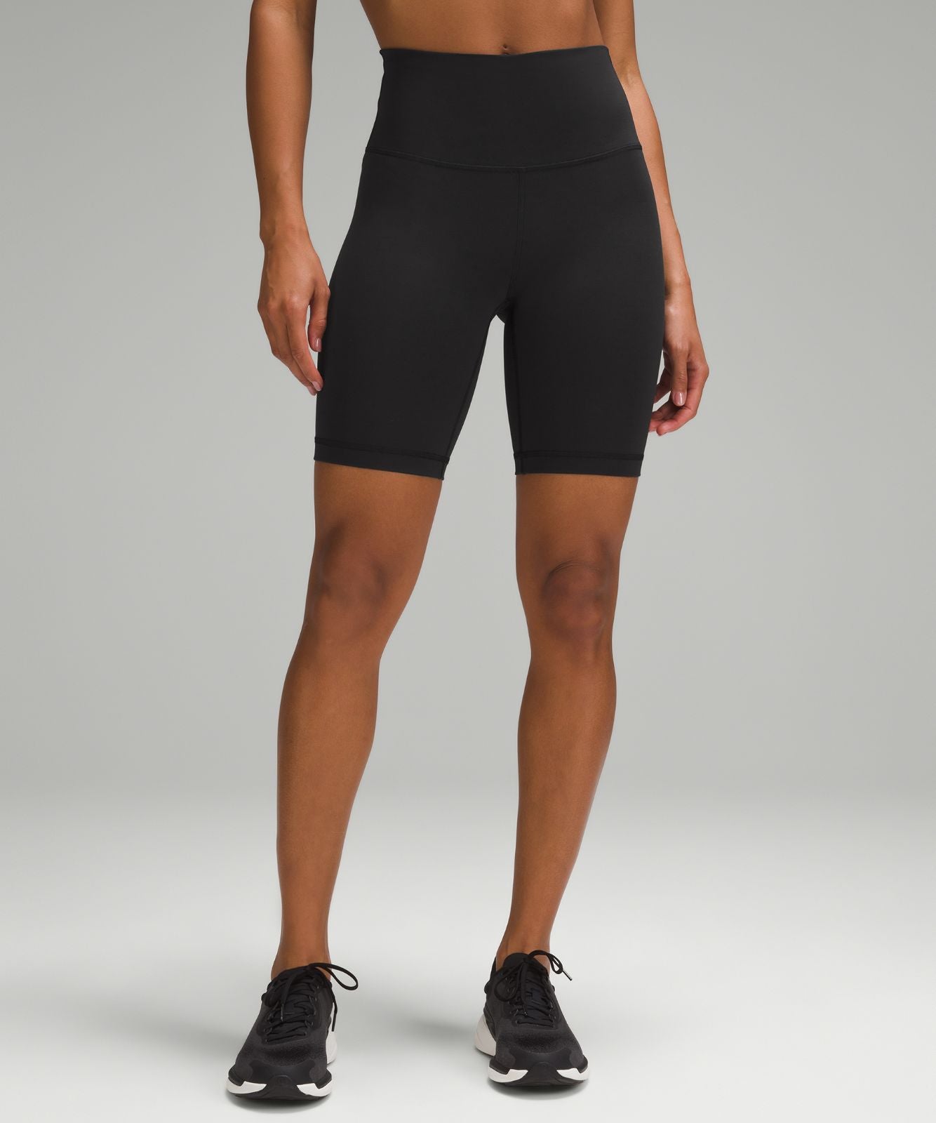 Wunder Train High-Rise Short 8" Black