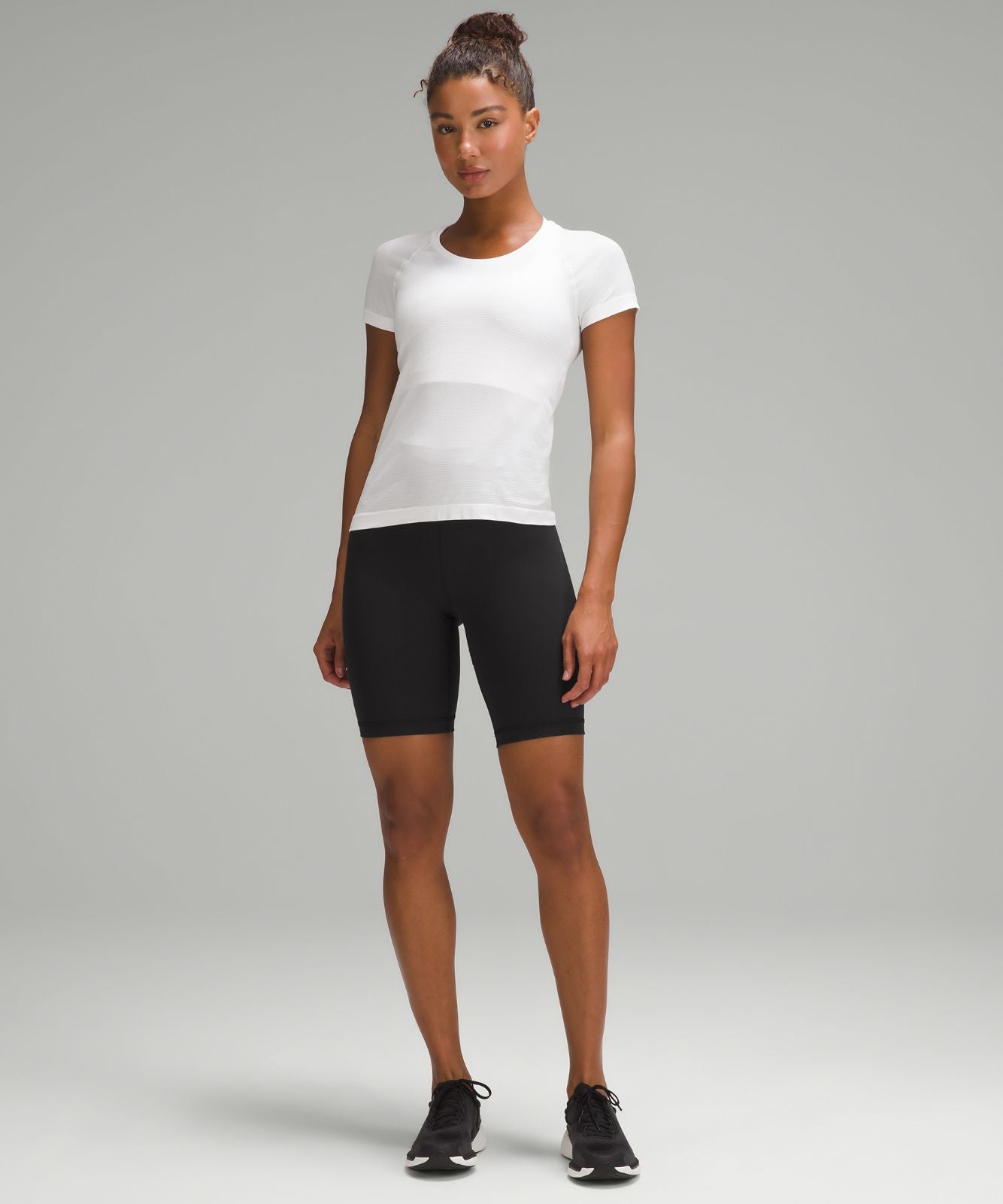 Wunder Train High-Rise Short 8" Black