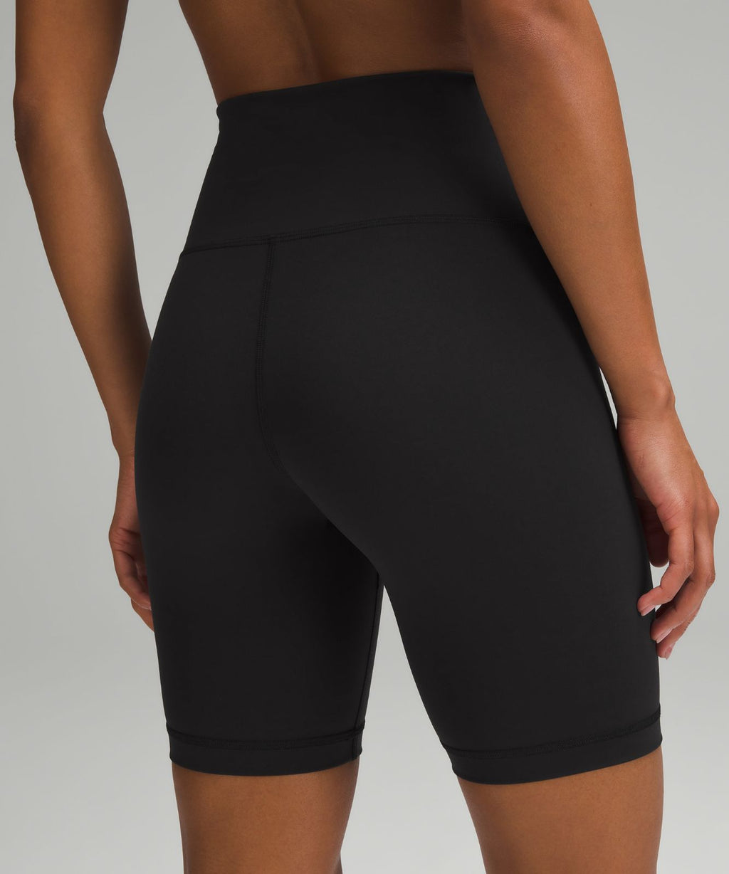 Wunder Train High-Rise Short 8" Black