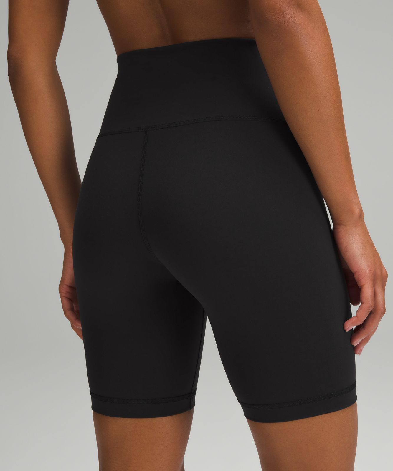 Wunder Train High-Rise Short 8" Black