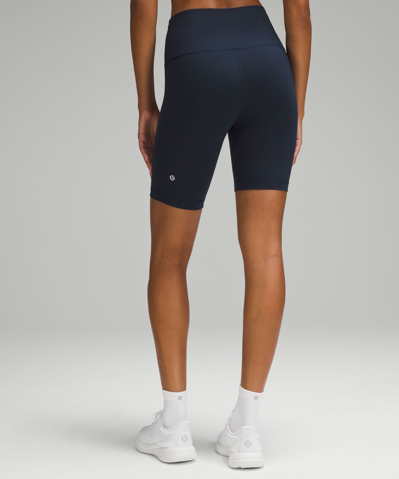 Wunder Train High-Rise Short 8" True Navy
