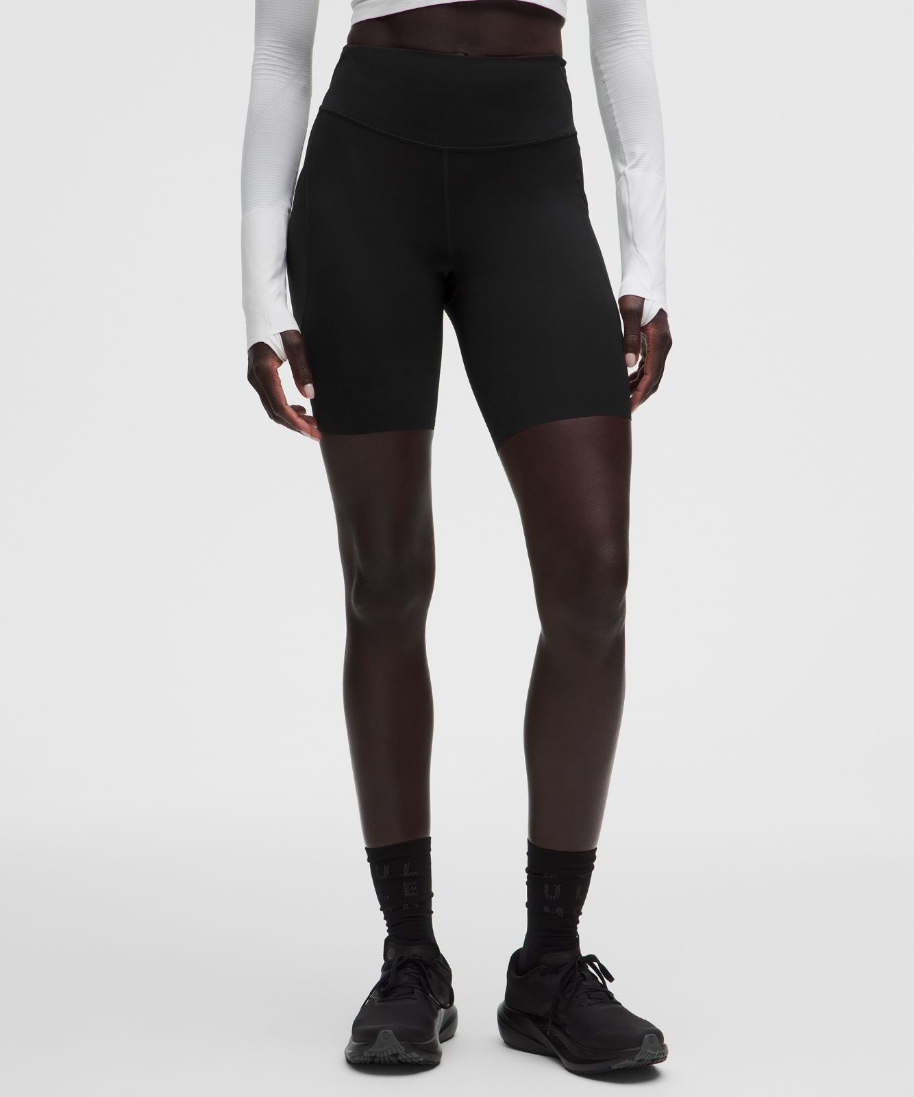 Fast and Free High-Rise Short 8" *5 Pocket Black