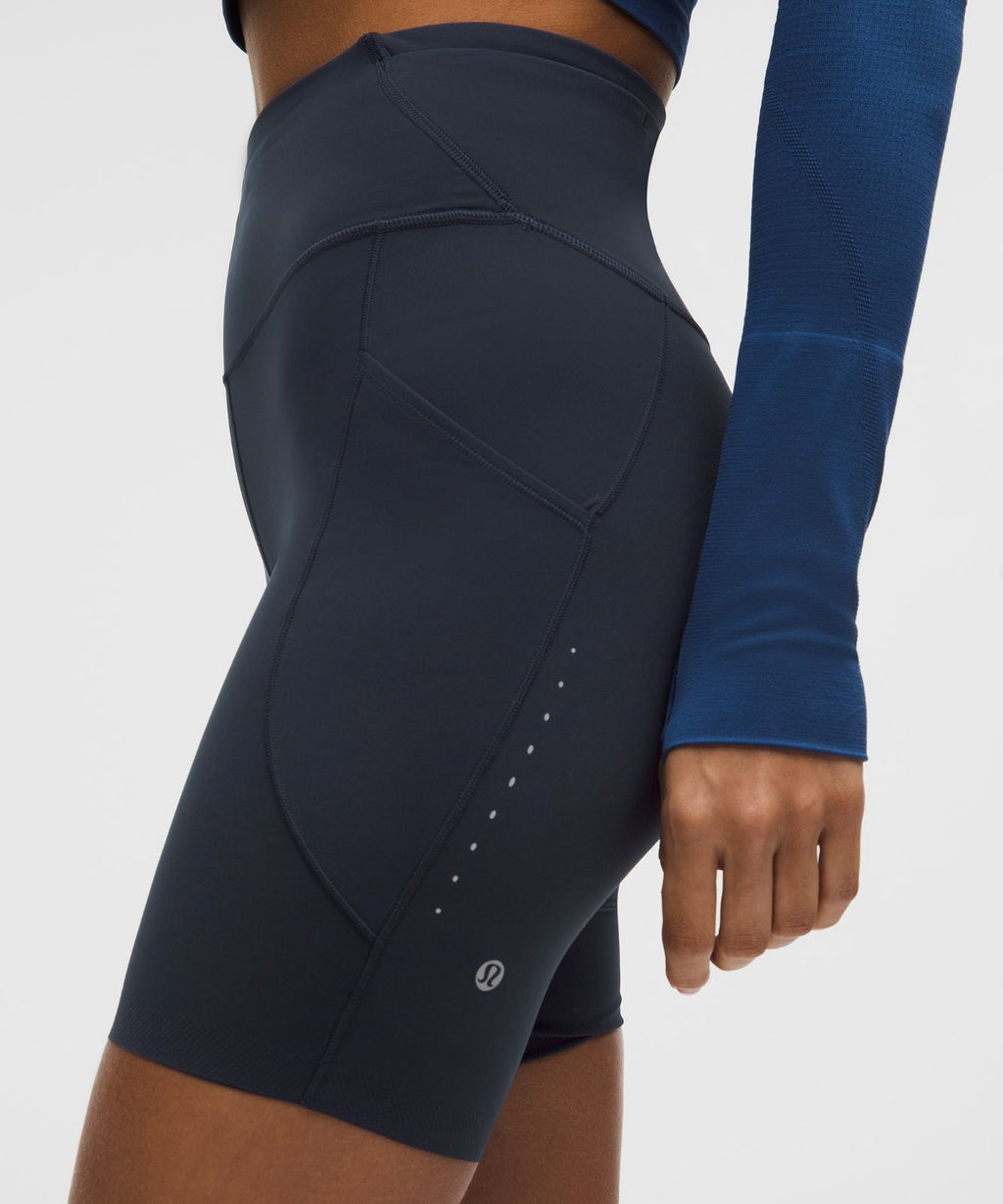 Fast and Free High-Rise Short 8" *5 Pocket True Navy