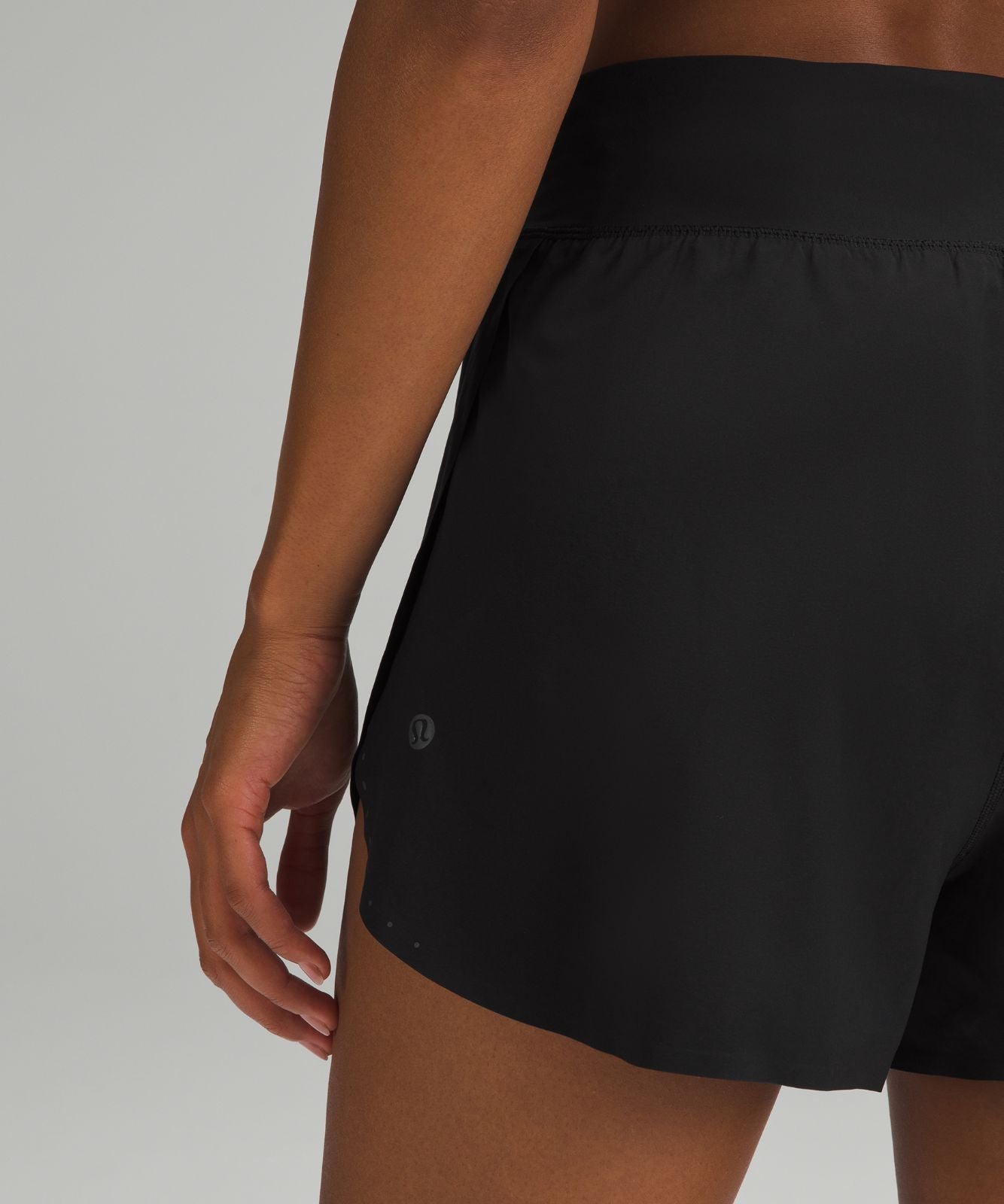 Fast and Free Reflective High-Rise Classic-Fit Short 3" Black