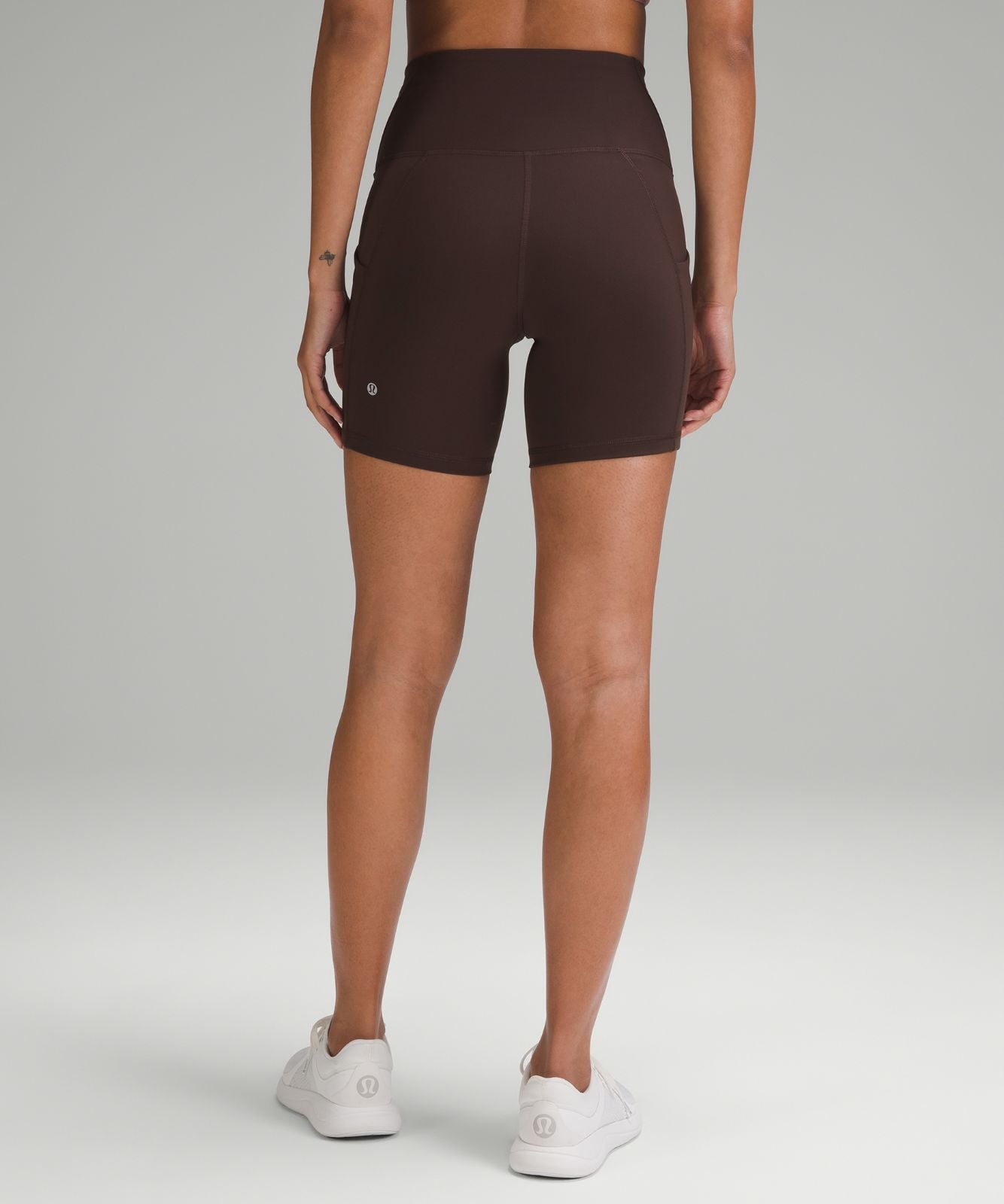 Wunder Train High-Rise Short with Pockets 6" Espresso