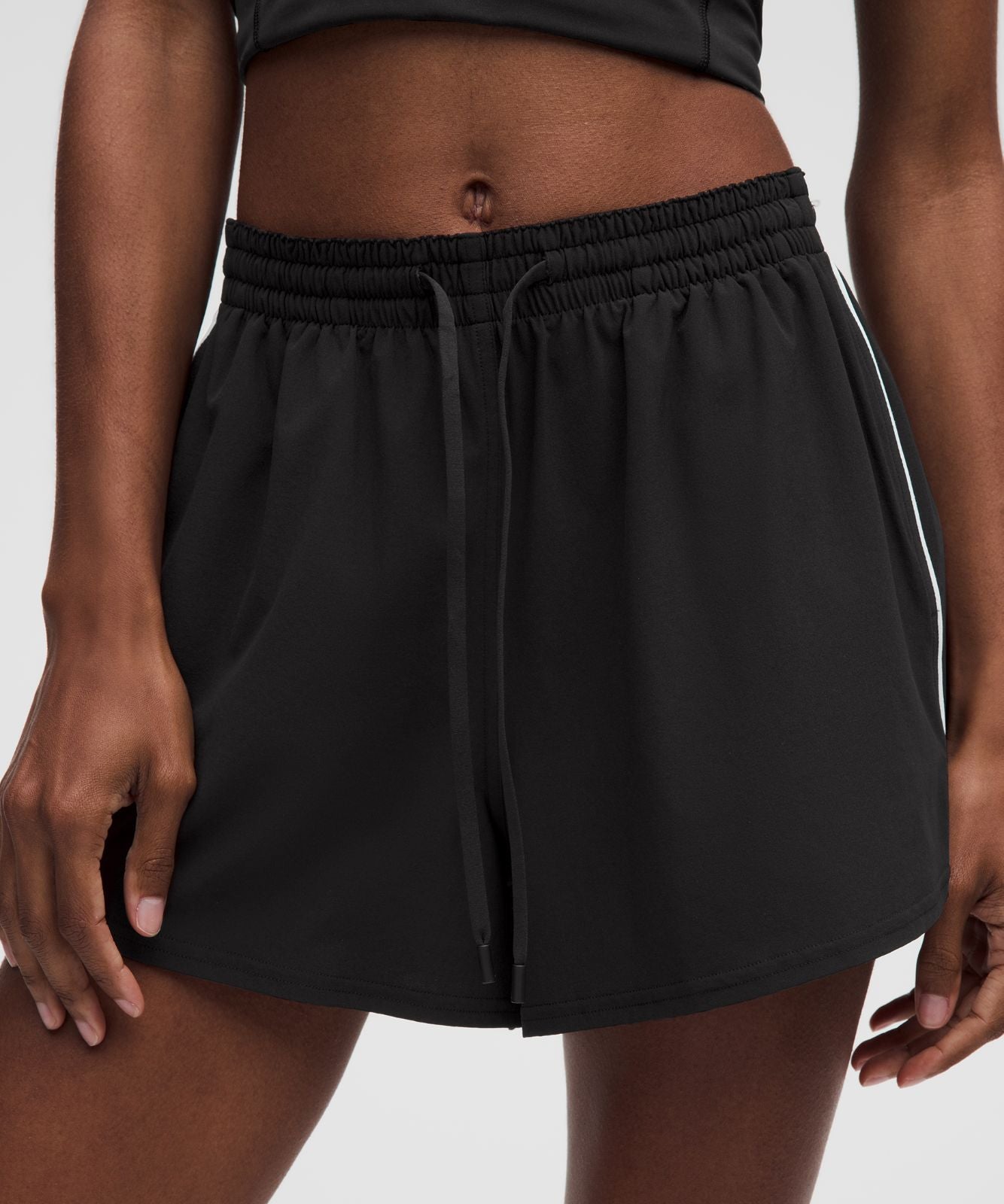 Court Rival High-Rise Short 3" Black/White