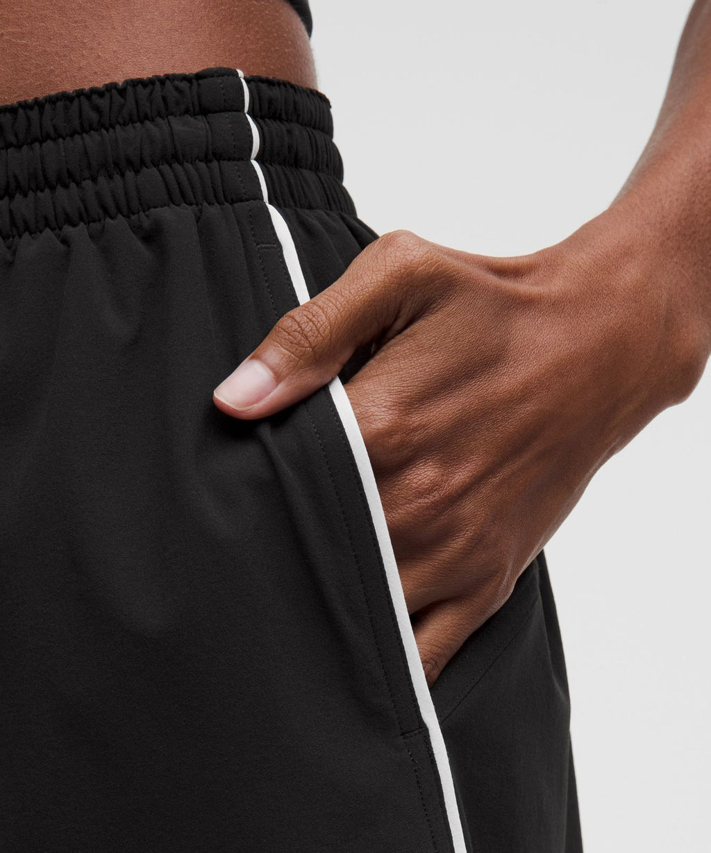 Court Rival High-Rise Short 3" Black/White