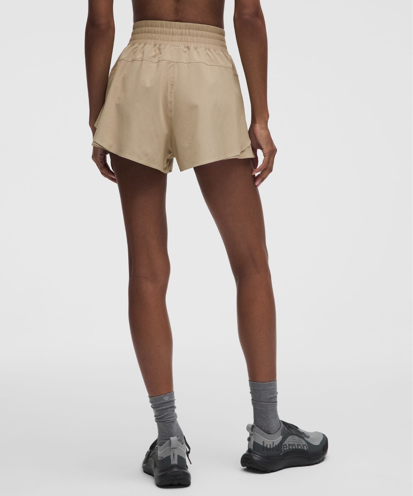 Shake It Out High-Rise Running Short 2.5" Rumble Crumble