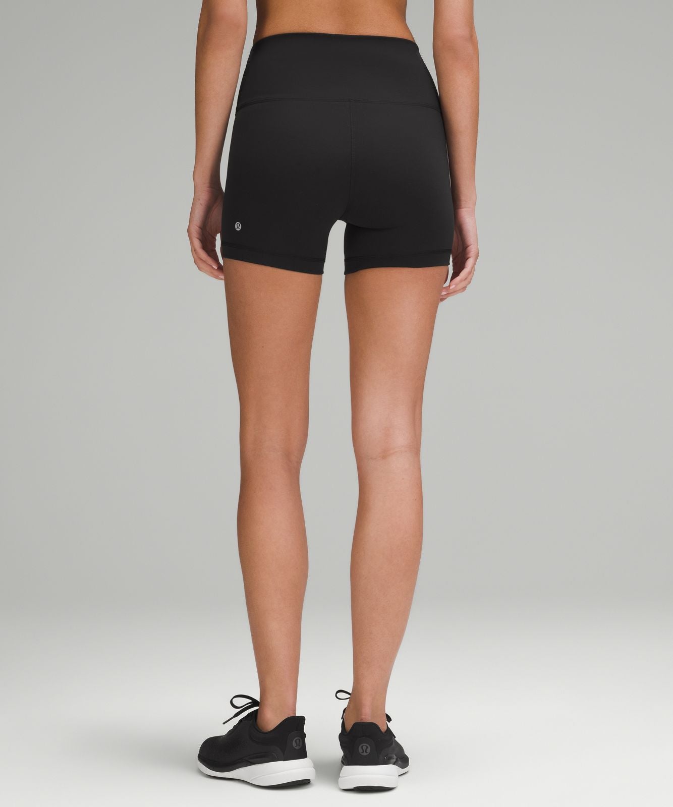 Wunder Train High-Rise Short 4" Black