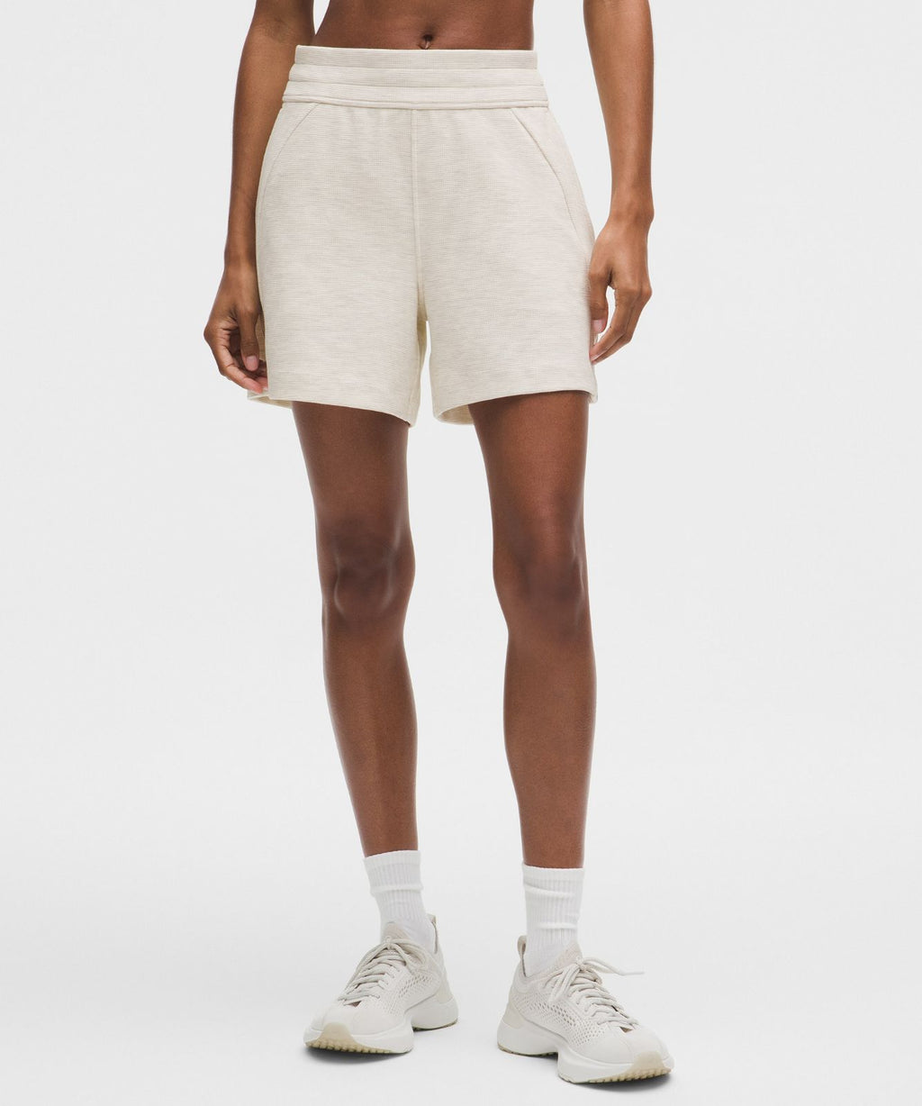 Scuba High-Rise Short 5" *Waffle Heathered Light Ivory