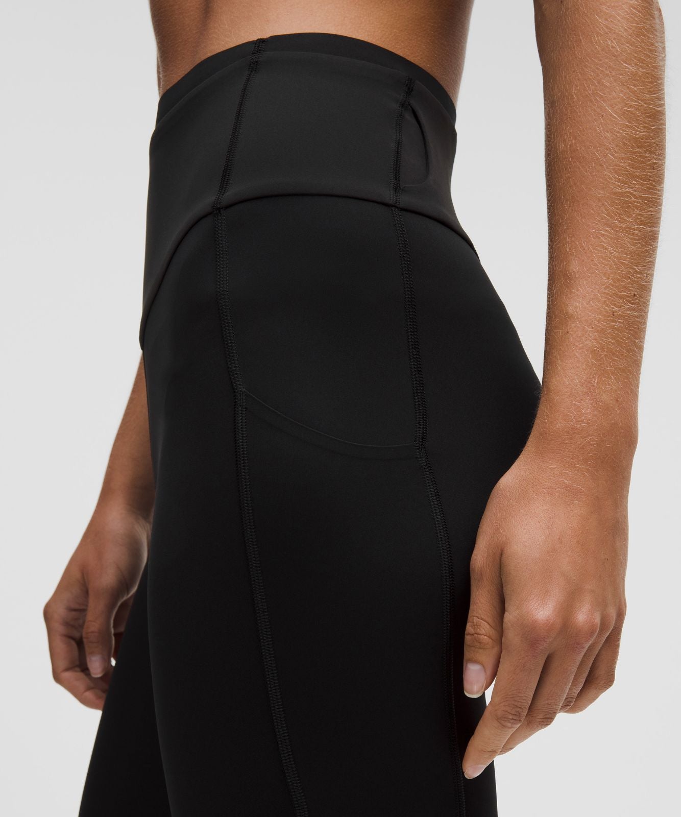 lululemon Go Further Super-High-Rise Race Short 8" Black