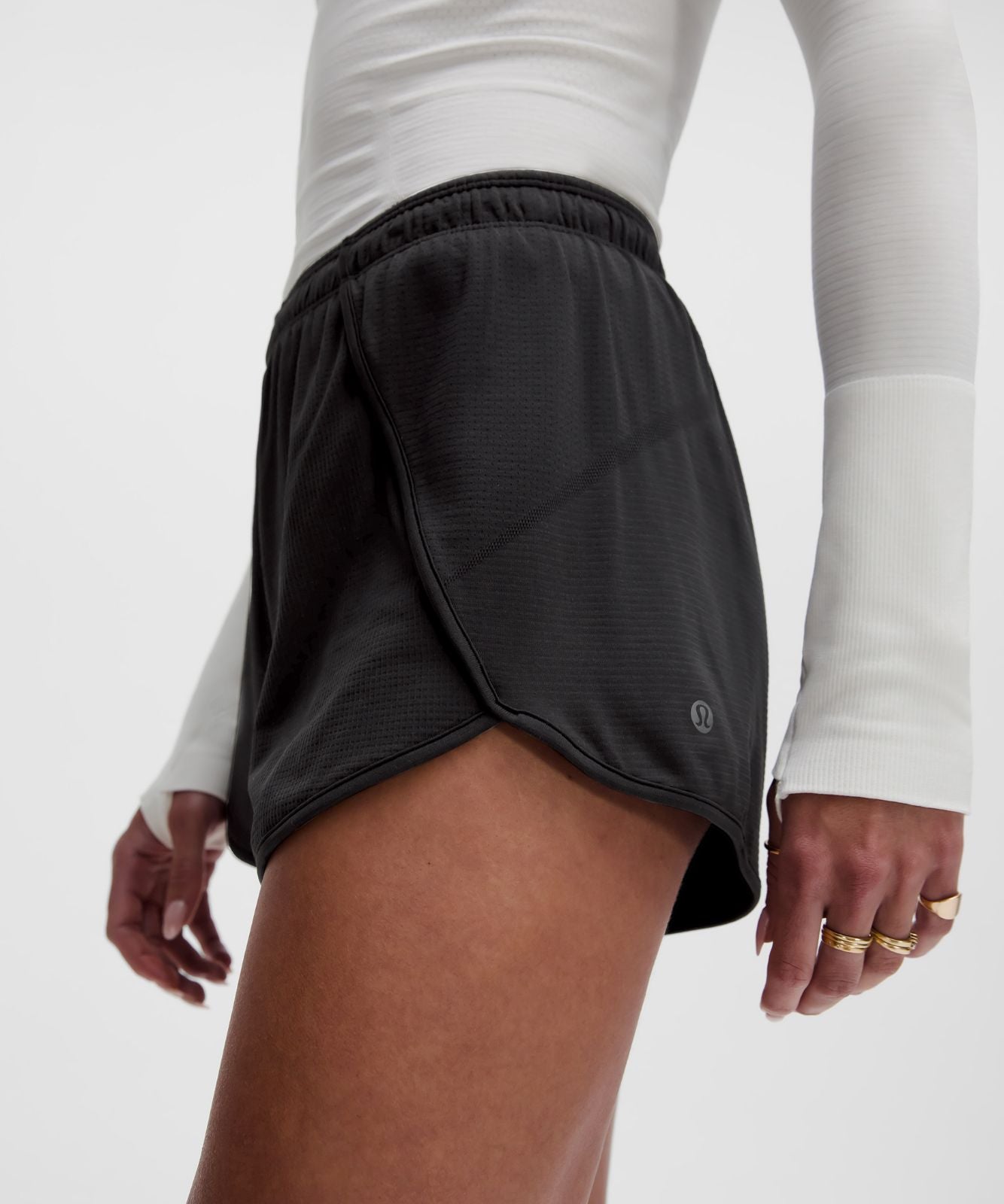 Swiftly Mid-Rise Short 3" Black/Black