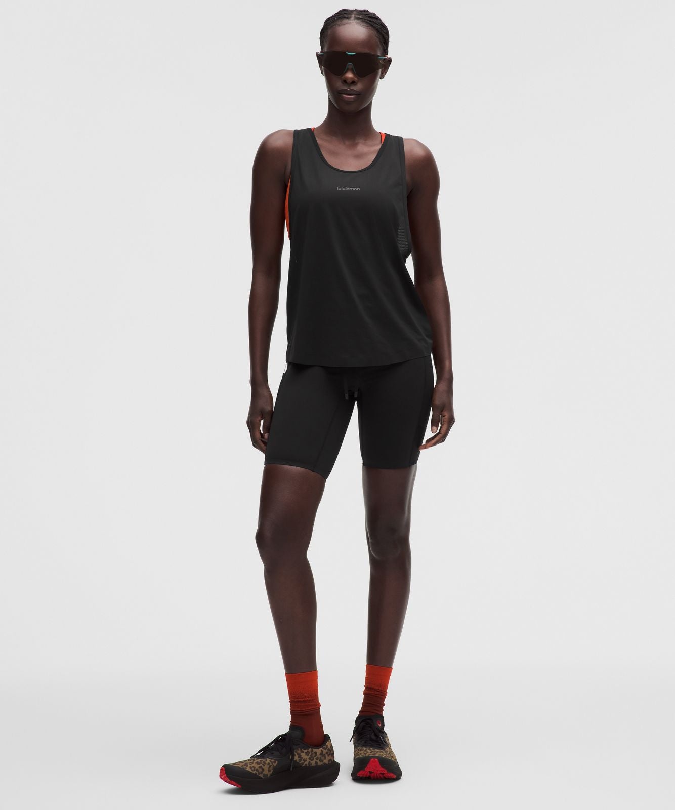 No Line High-Rise Running Short 8" Black
