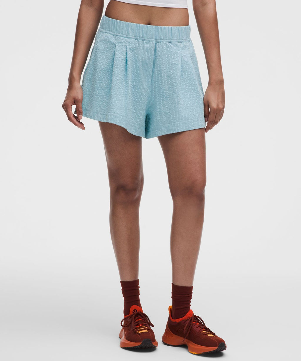 Seersucker WovenAir High-Rise Pleated Short 3.5" Seafoam/Seafoam