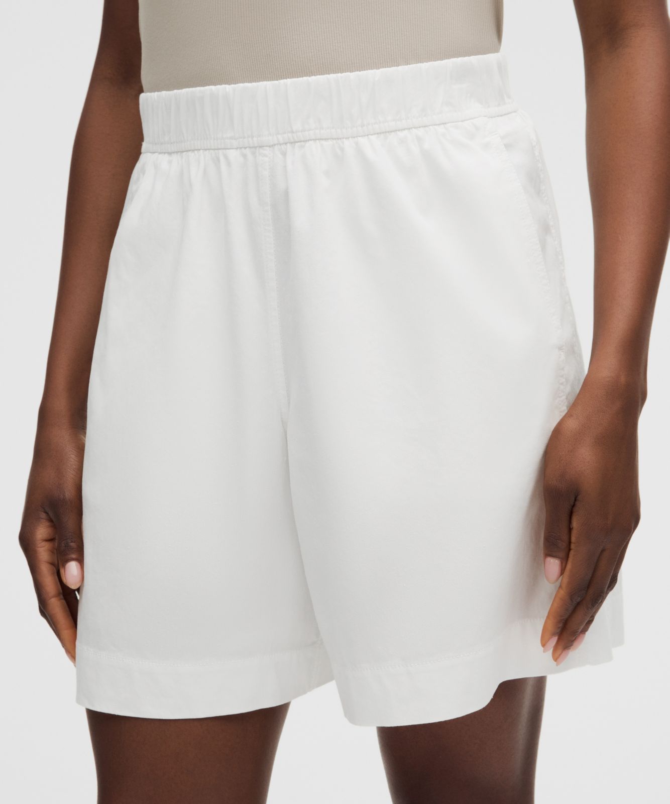 LuluLinen High-Rise Relaxed-Fit Short 7" White