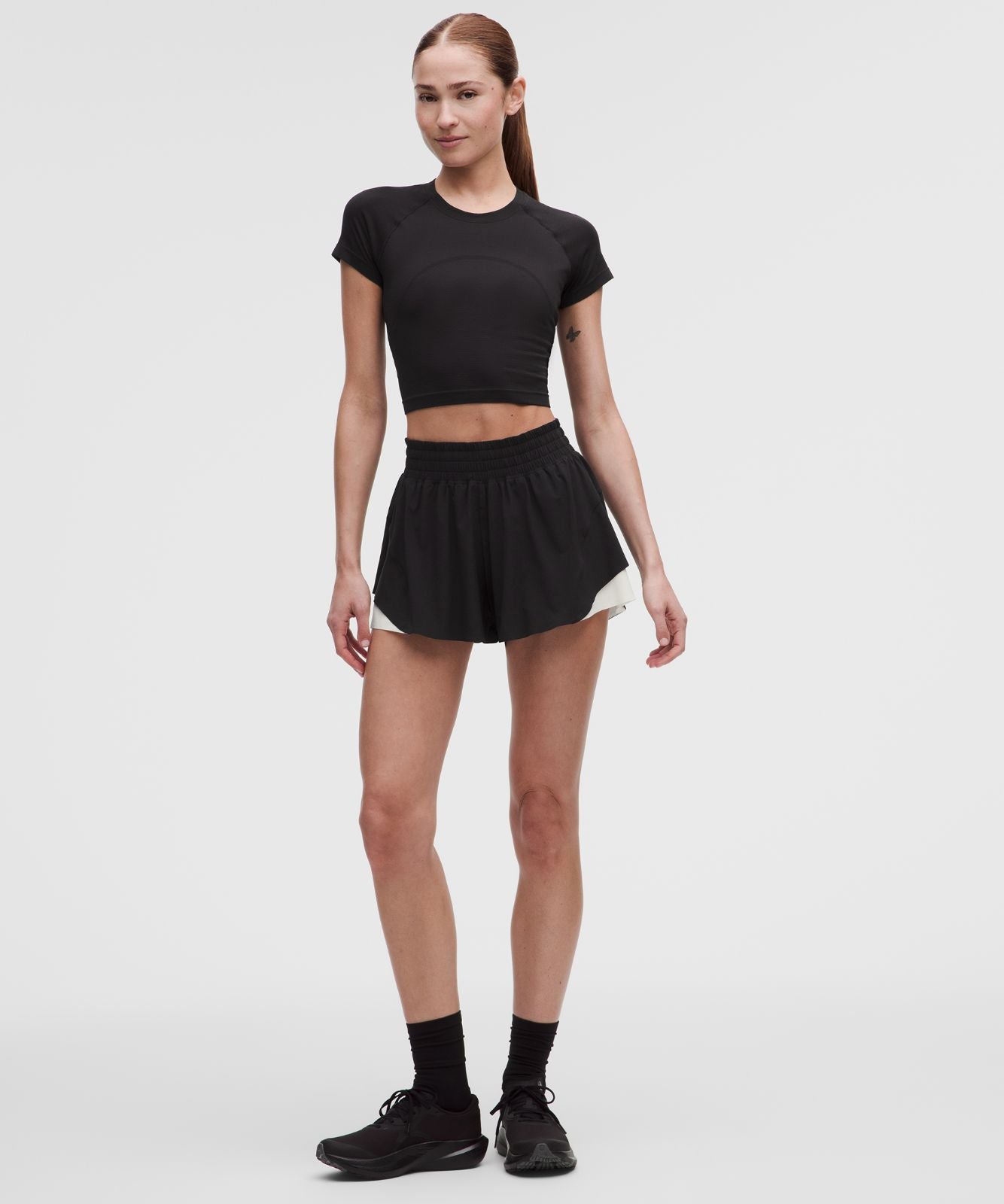 Shake It Out High-Rise Running Short 2.5" Black/Coconut Ivory