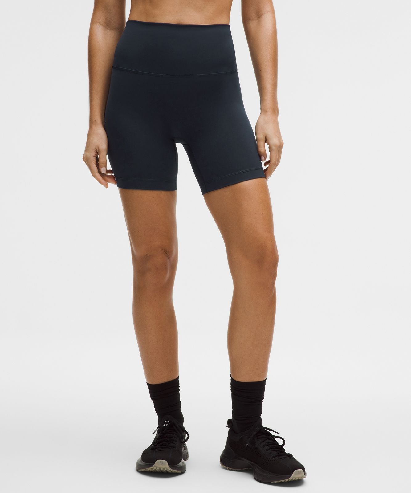 Wunder Train No Line High-Rise Short 6" True Navy