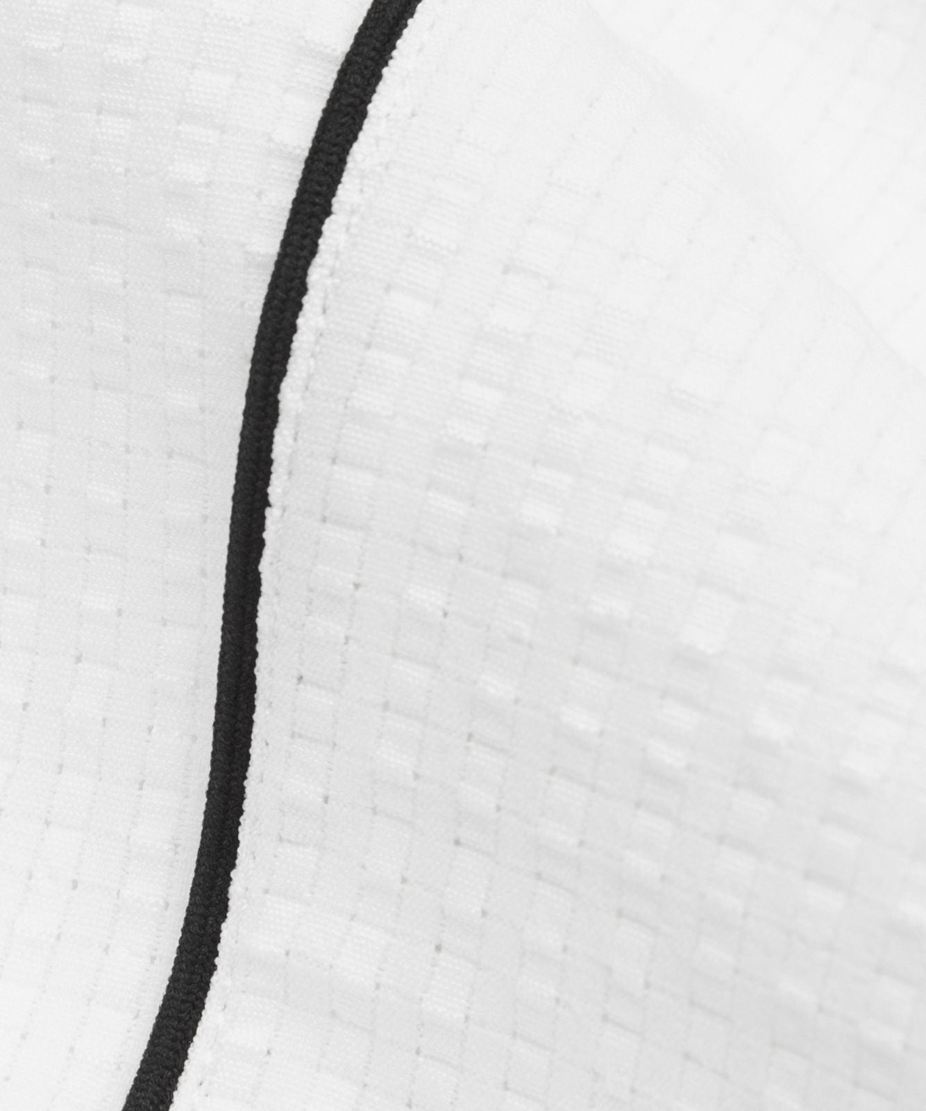 Seersucker WovenAir High-Rise Pleated Short 3.5" White/White
