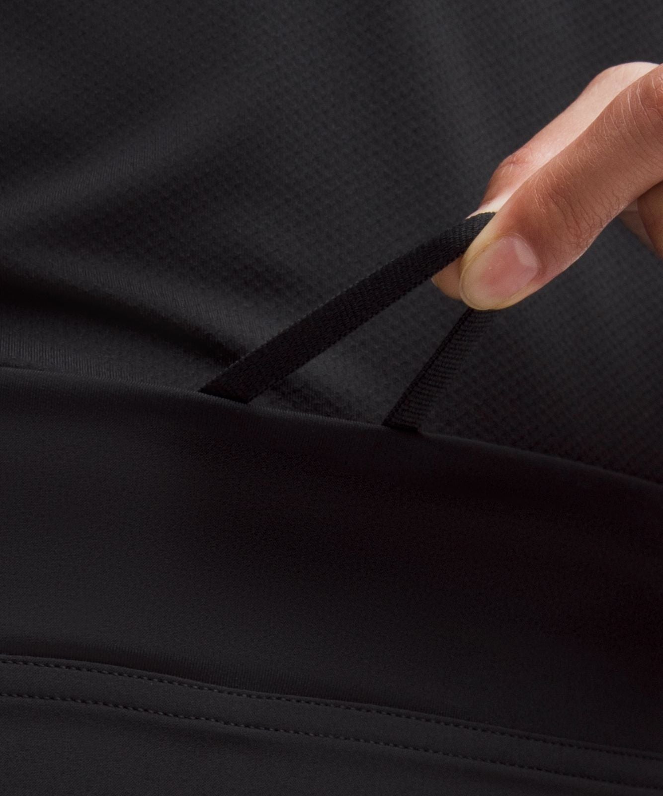 Lightweight High-Rise Tennis Skirt *Stitched Logo Black
