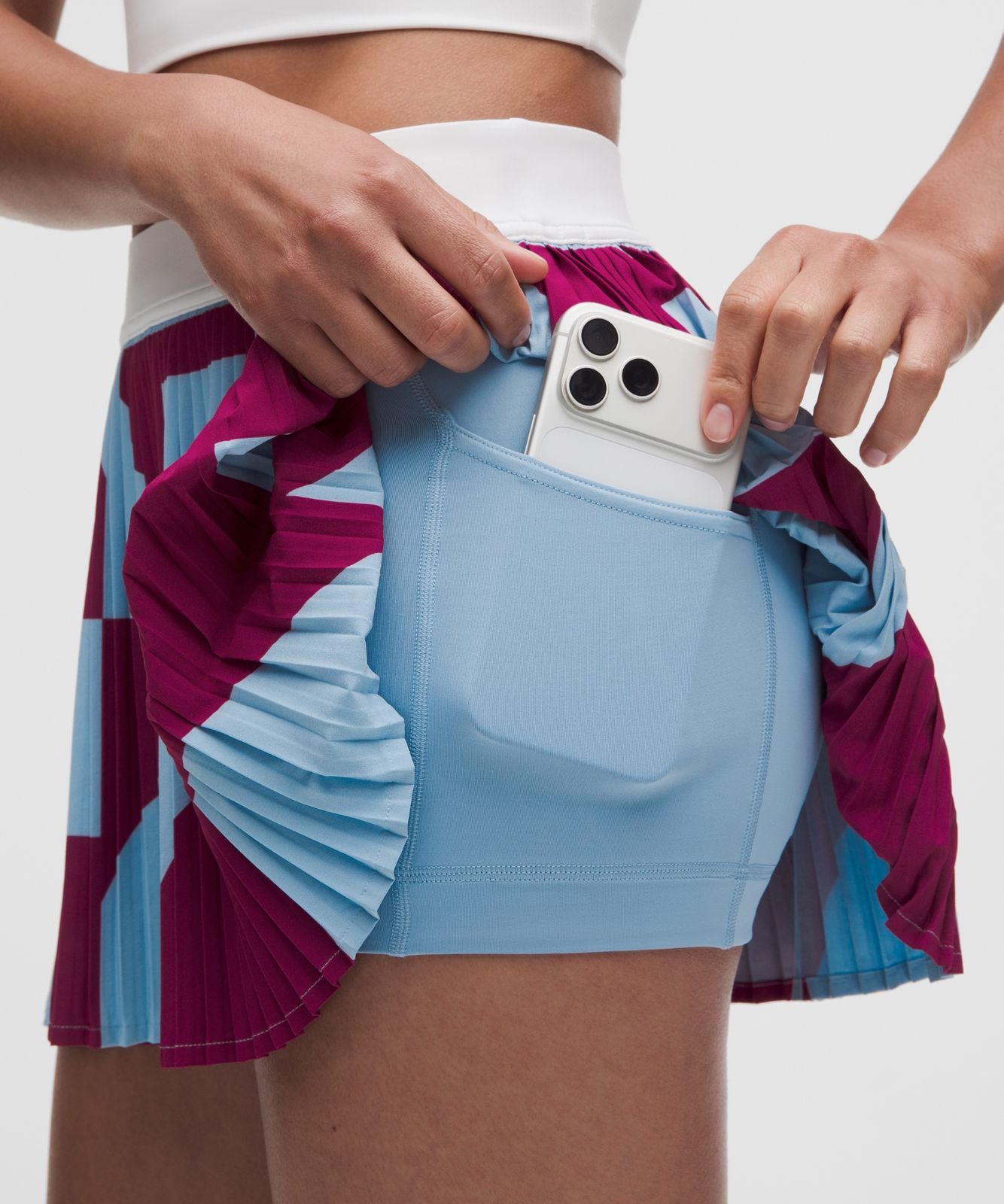RePleat High-Rise Pleated Tennis Skirt *Contrast Lido Geo Dreamy Blue Pomegranate/White