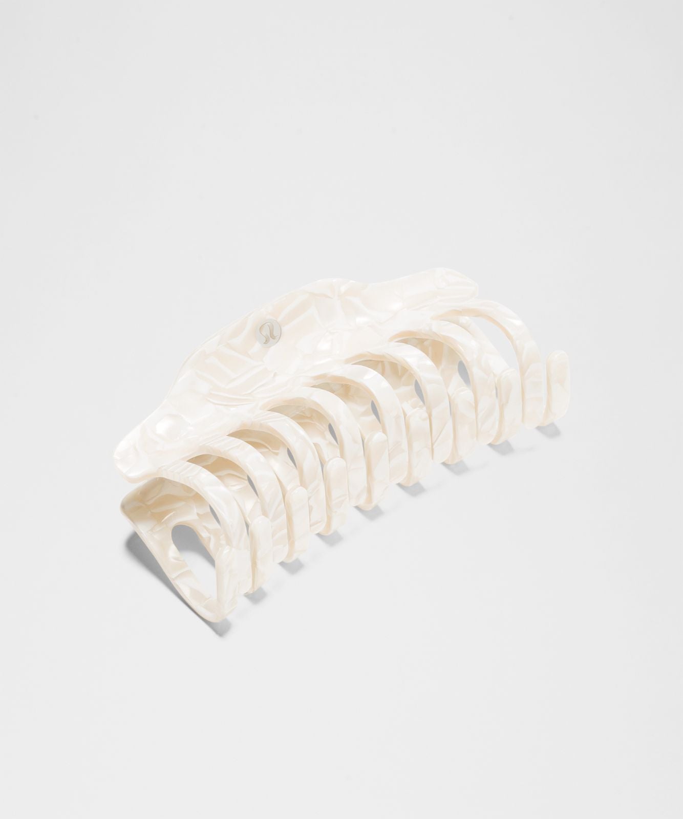 Jumbo Claw Clip Light Ivory/White