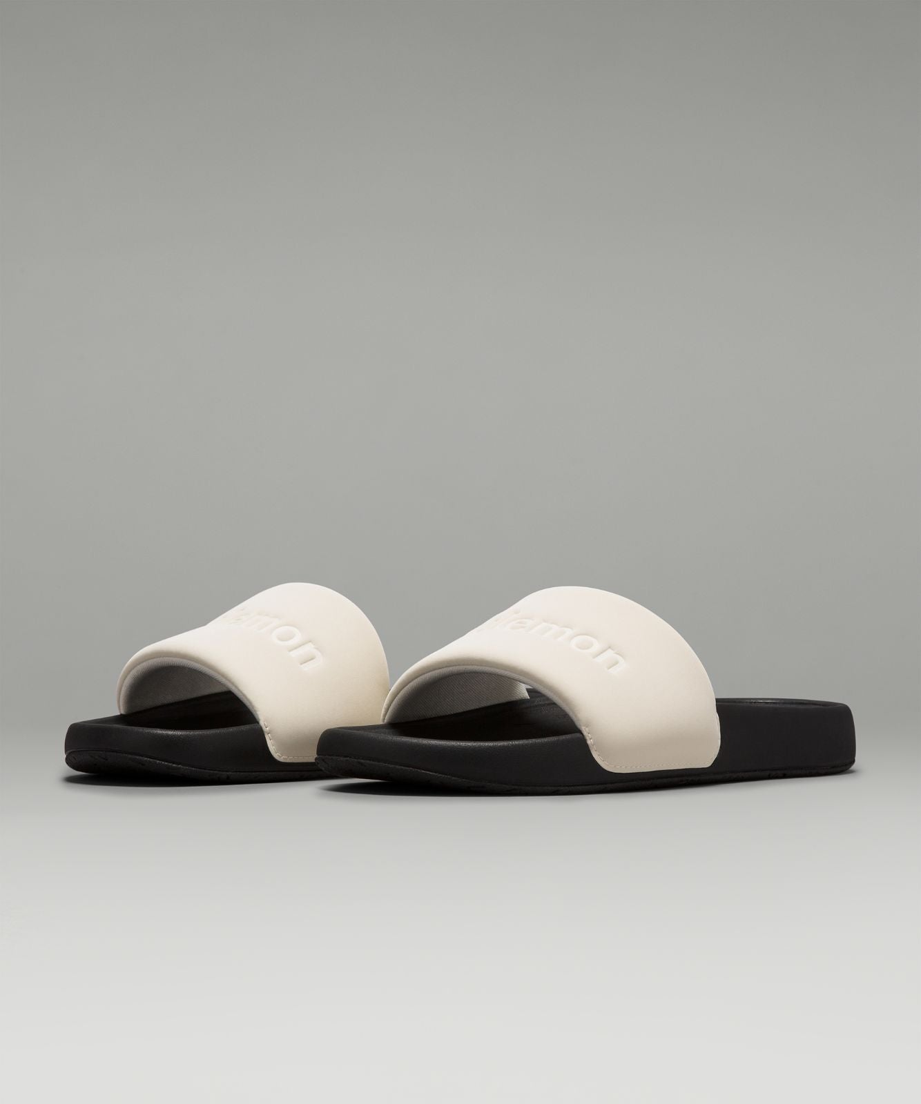 Women's Restfeel Slide *Graphic Light Ivory/Black/Light Ivory