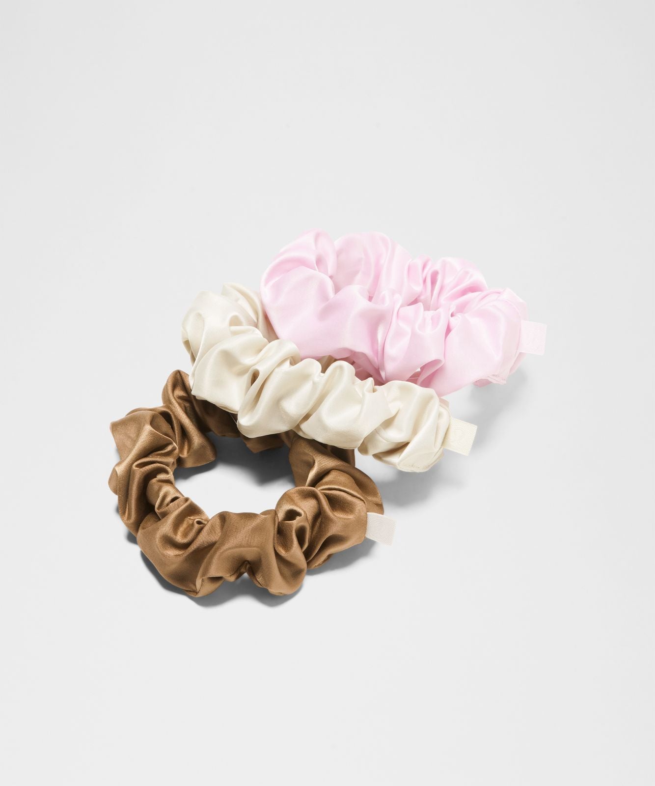 Uplifting Scrunchies Satin *3 Pack Camel Brown/Blissful Pink/Light Ivory