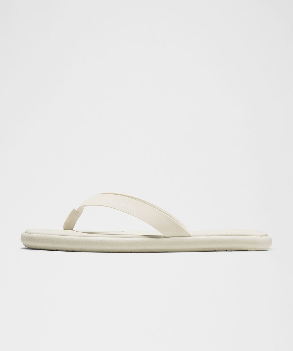 Women's Restfeel Flip-Flop Light Ivory/Light Ivory/Light Ivory