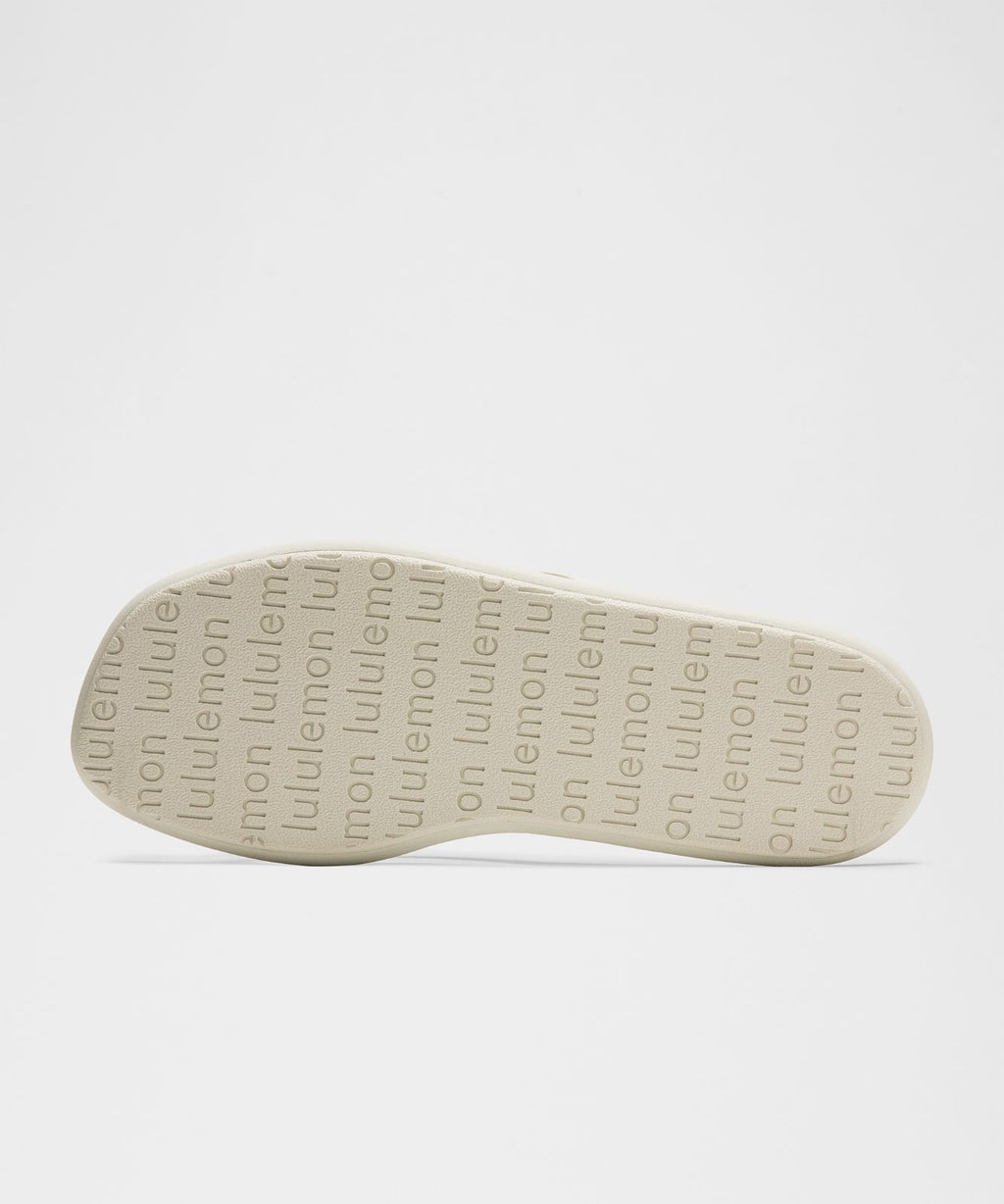 Women's Restfeel Flip-Flop Light Ivory/Light Ivory/Light Ivory