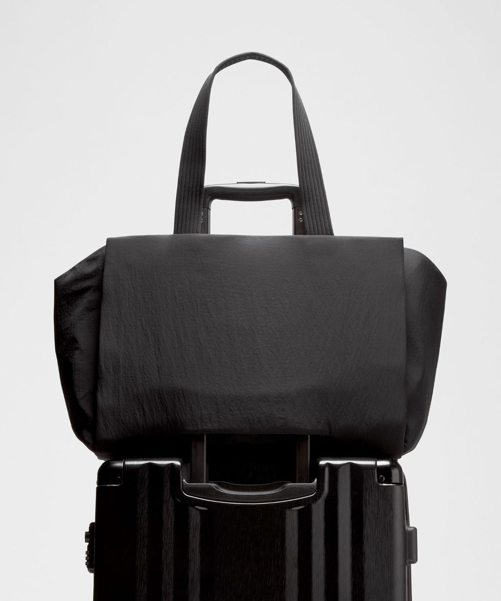 Triple Compartment Tote Bag 18L Black