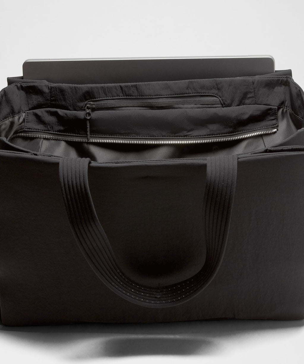 Triple Compartment Tote Bag 18L Black
