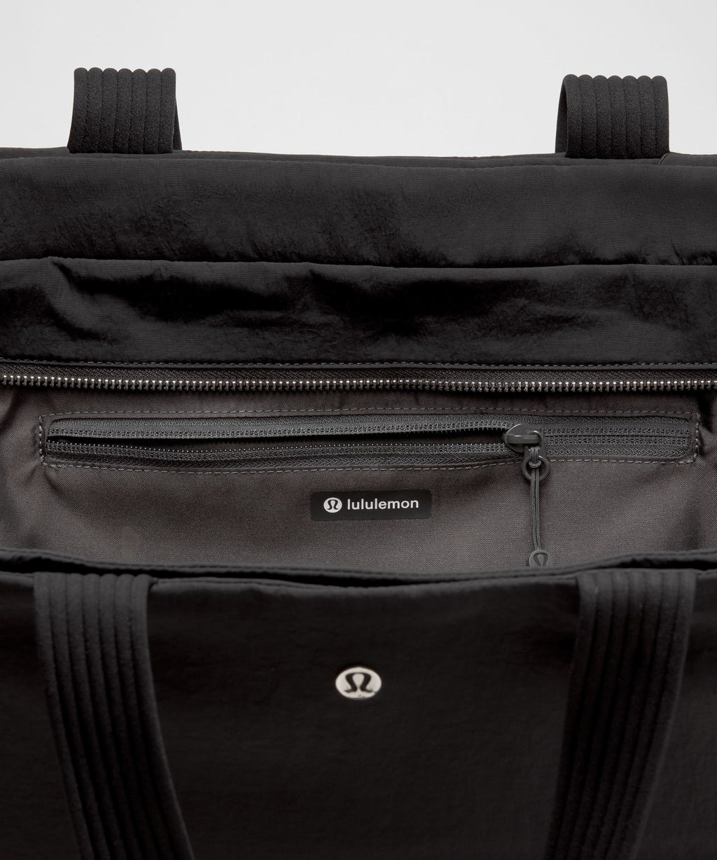 Triple Compartment Tote Bag 18L Black