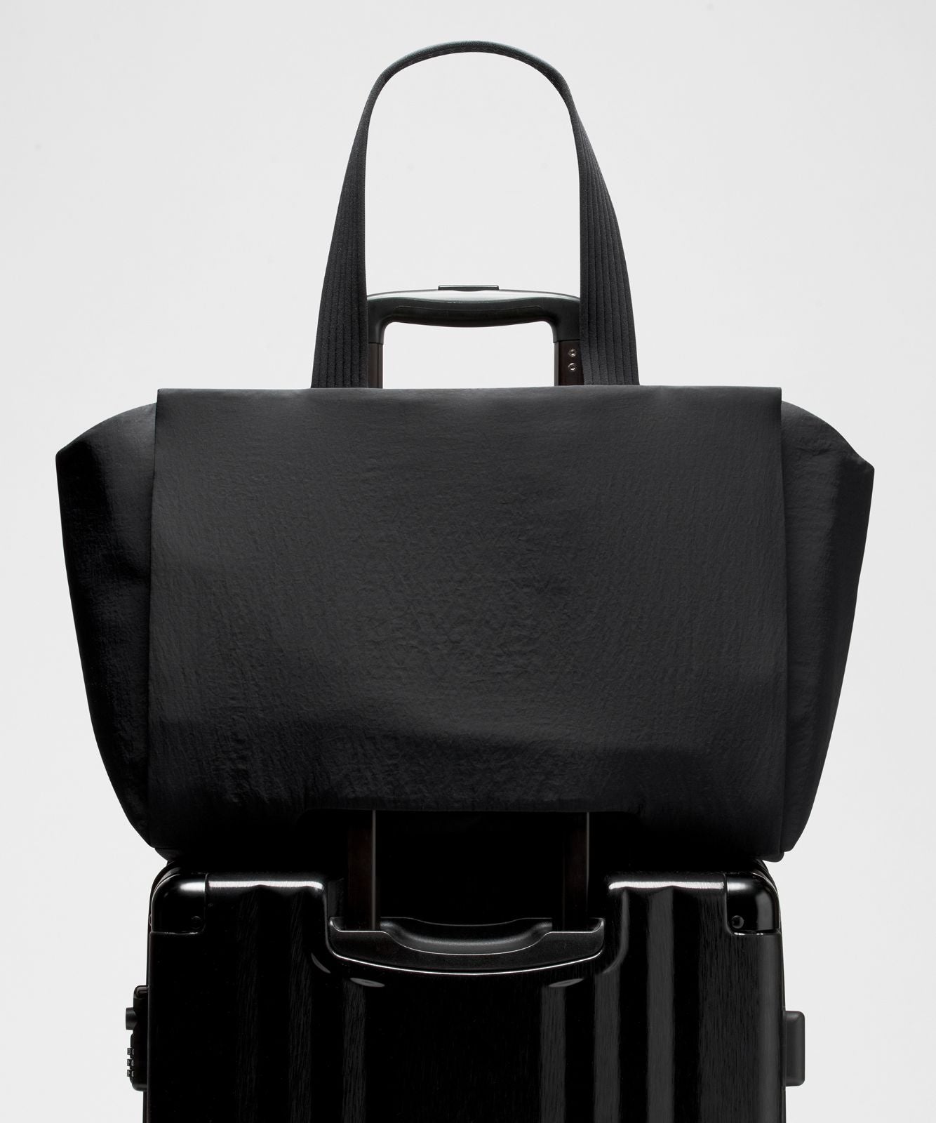 Triple Compartment Tote Bag 18L Black/Graphite Grey/Silver