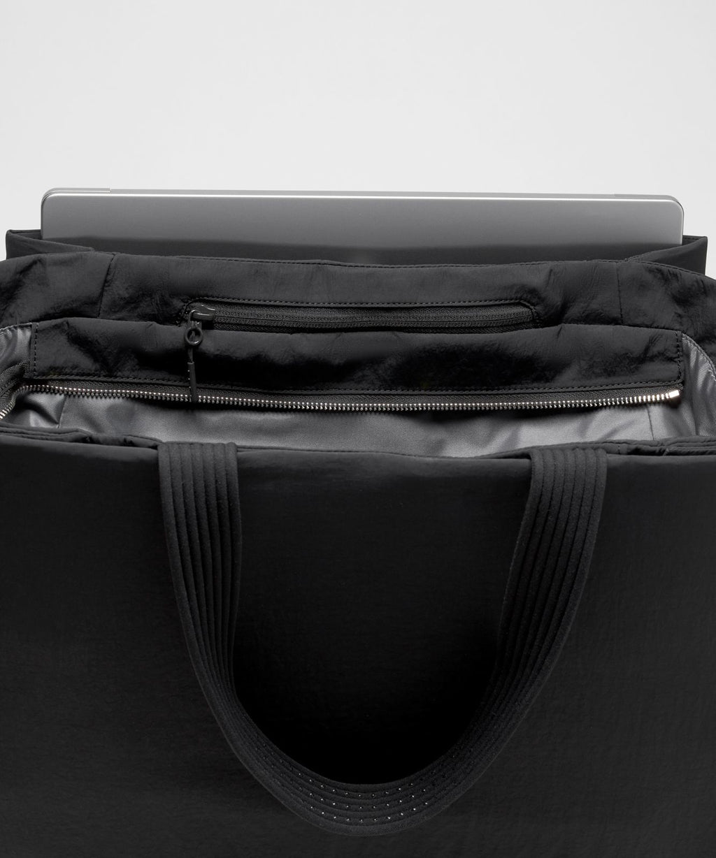 Triple Compartment Tote Bag 18L Black/Graphite Grey/Silver