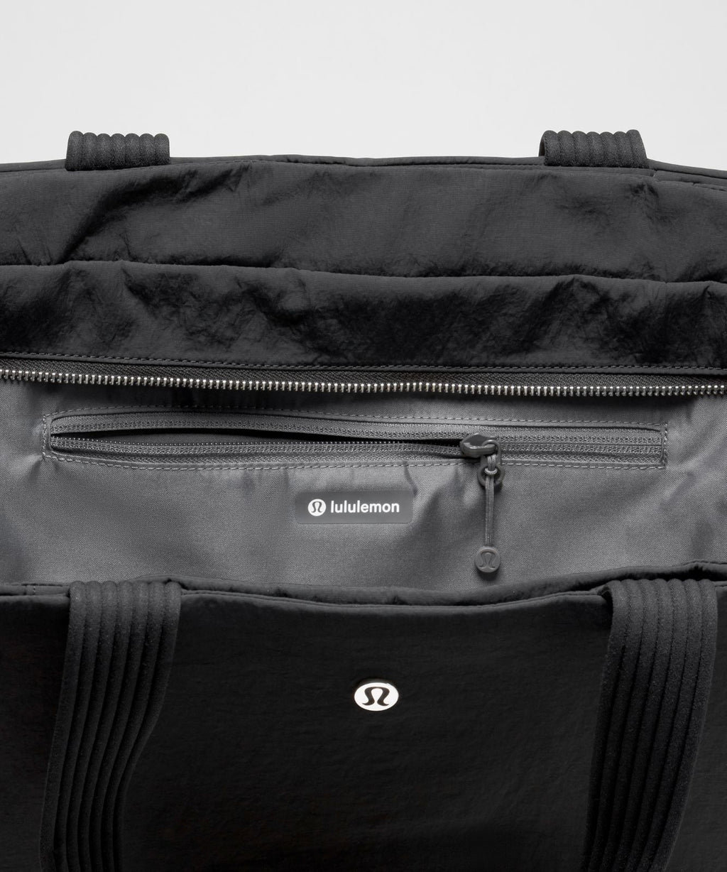 Triple Compartment Tote Bag 18L Black/Graphite Grey/Silver