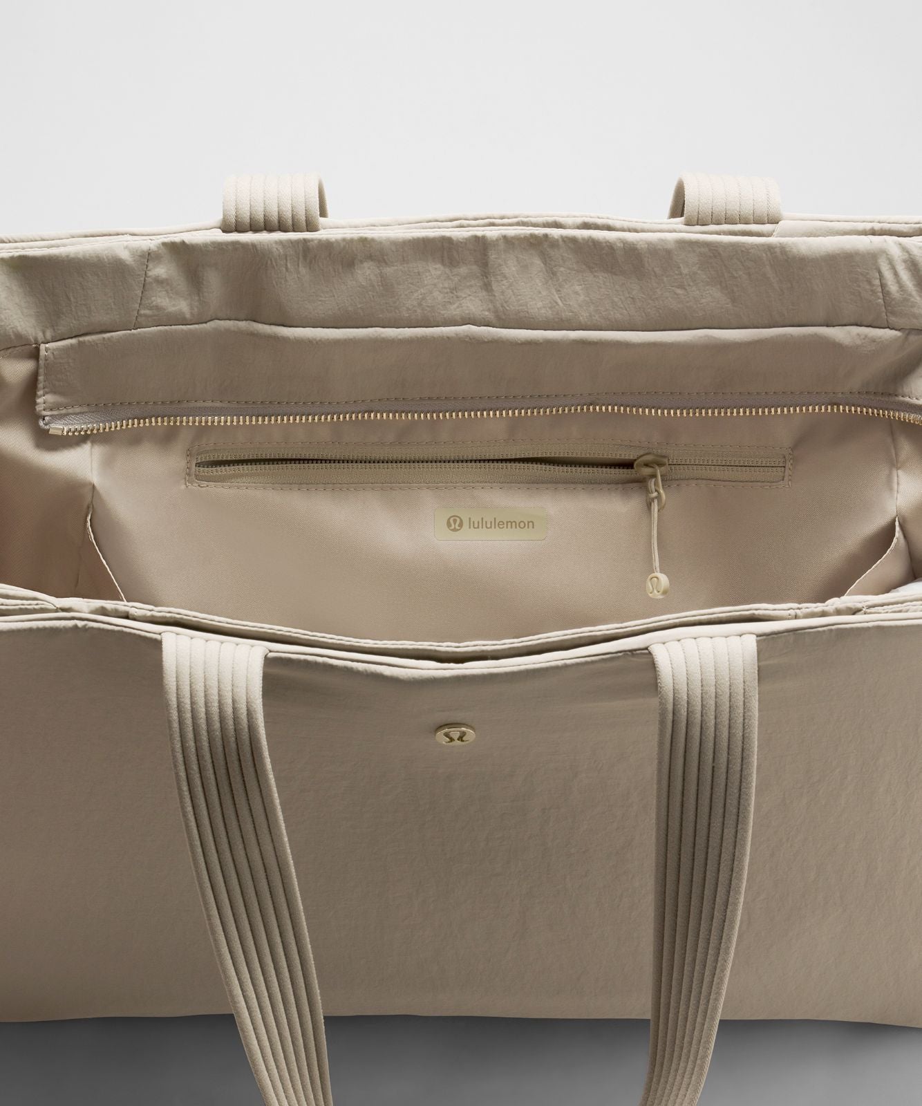Triple Compartment Tote Bag 18L Warm Ash Grey/Gold