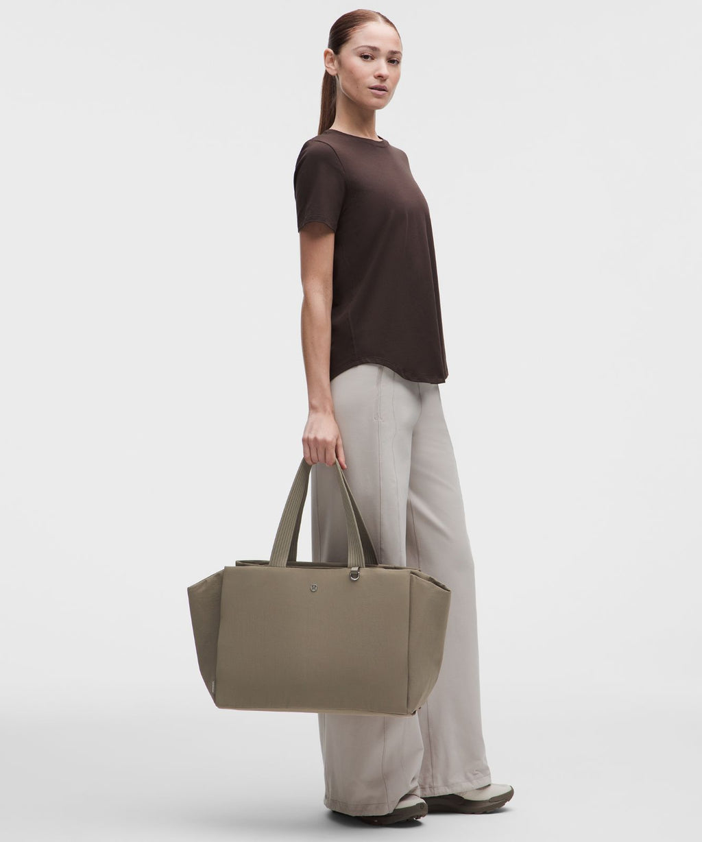 Triple Compartment Tote Bag 18L Cypress Forest/Wacky Khaki/Silver