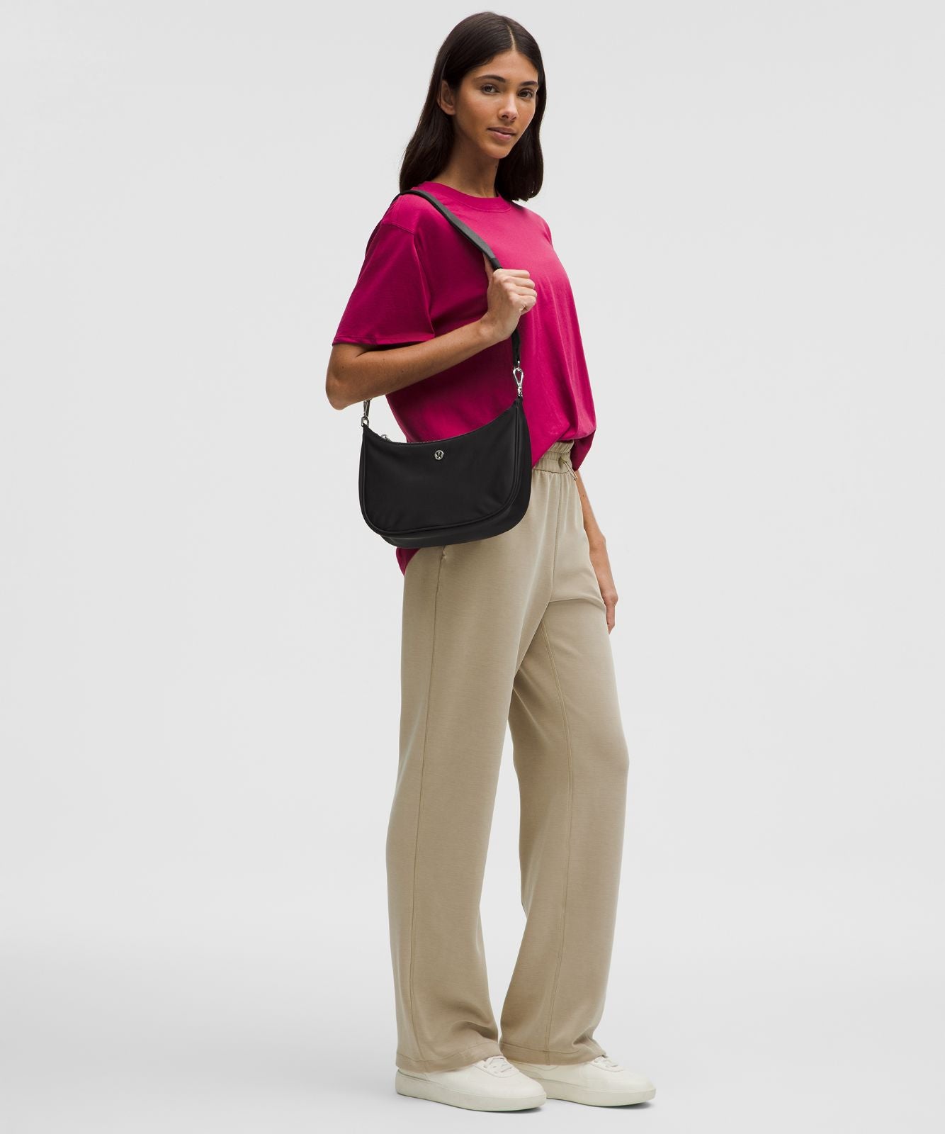 City Essentials Small Shoulder Bag 3L Black
