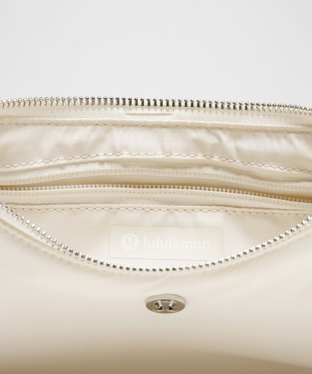 City Essentials Mini Shoulder Bag 1L Light Ivory