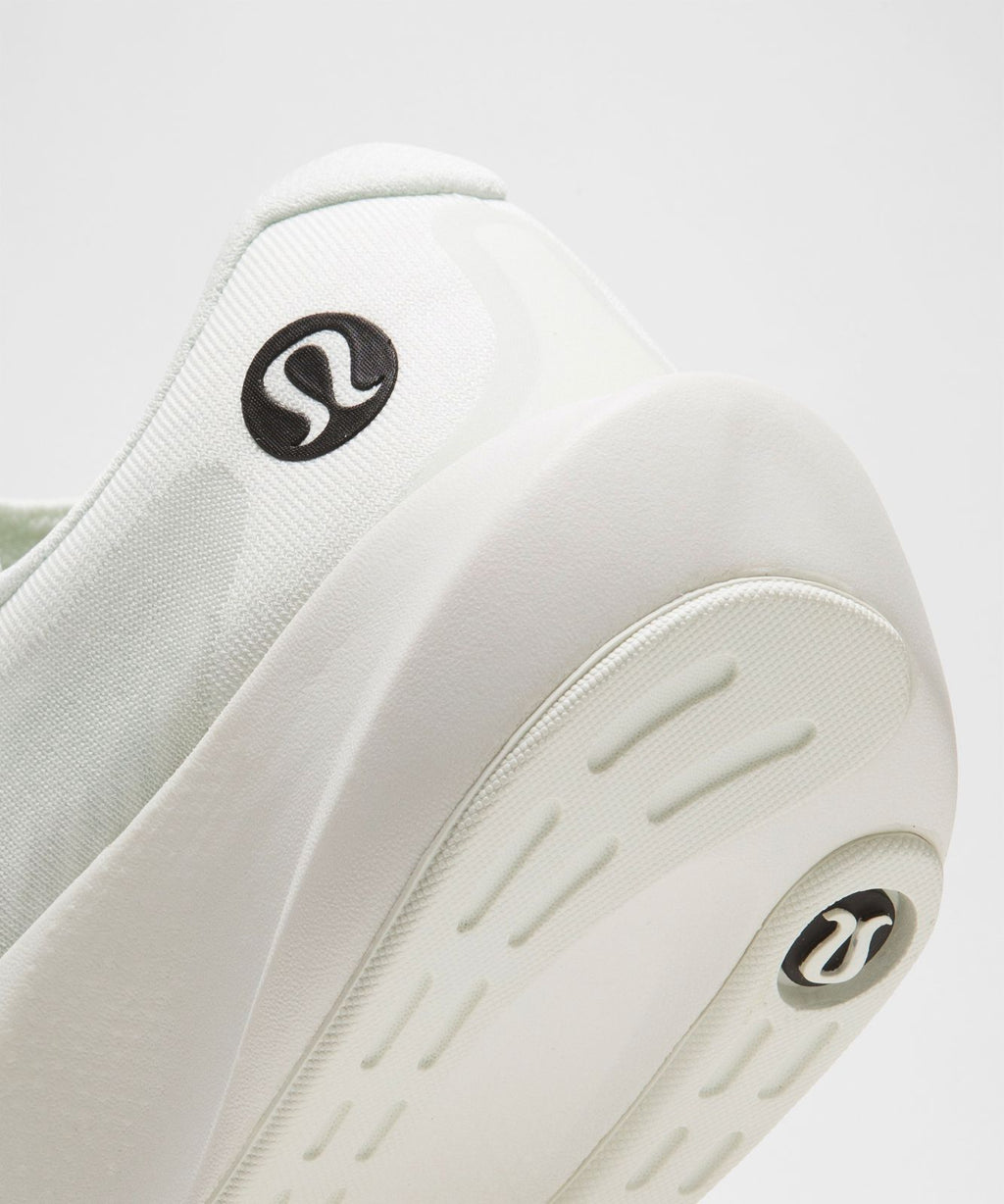 Women's Split Shift Running Shoe Dewdrop/Black/White