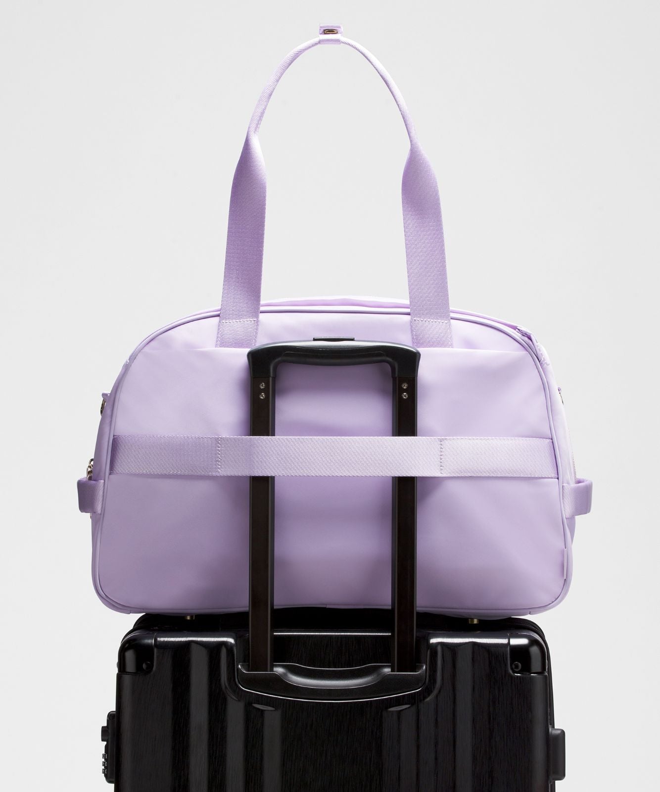 City Essentials Duffle Bag 28L Lavender Frost/Gold