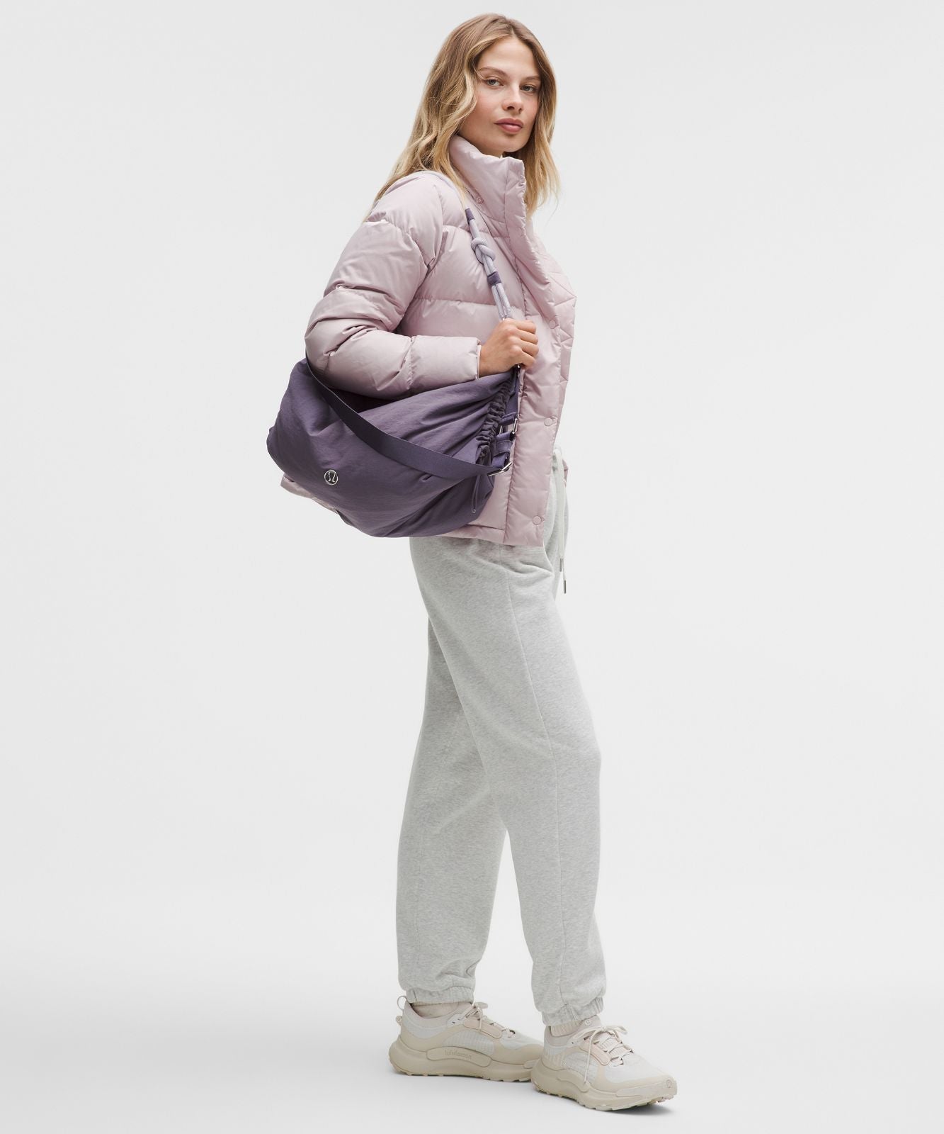 Convertible Ruched Crossbody Bag *Large 16L Grape Mist/Faint Lavender/Silver