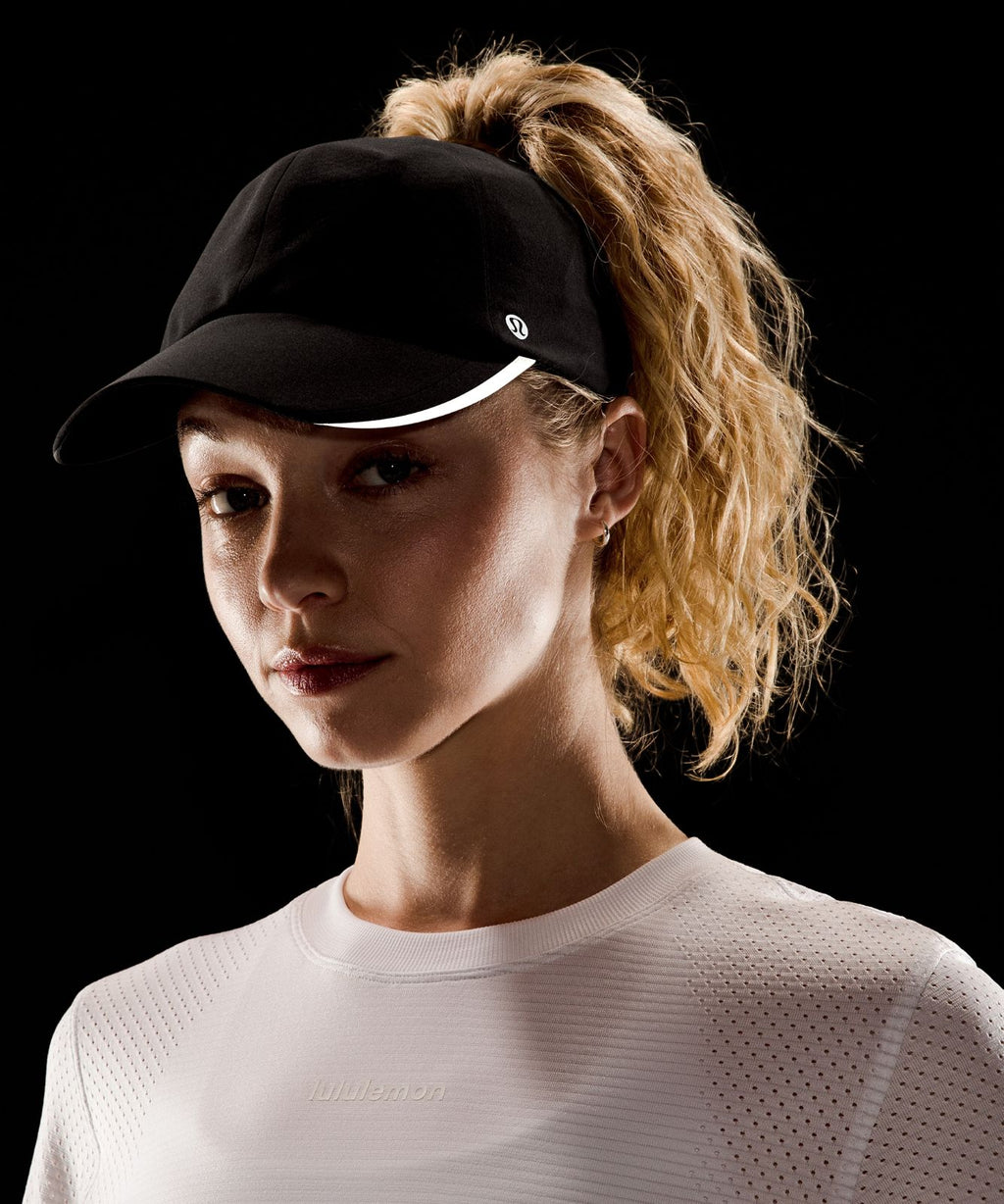 Women's Fast and Free Ponytail Running Hat Black