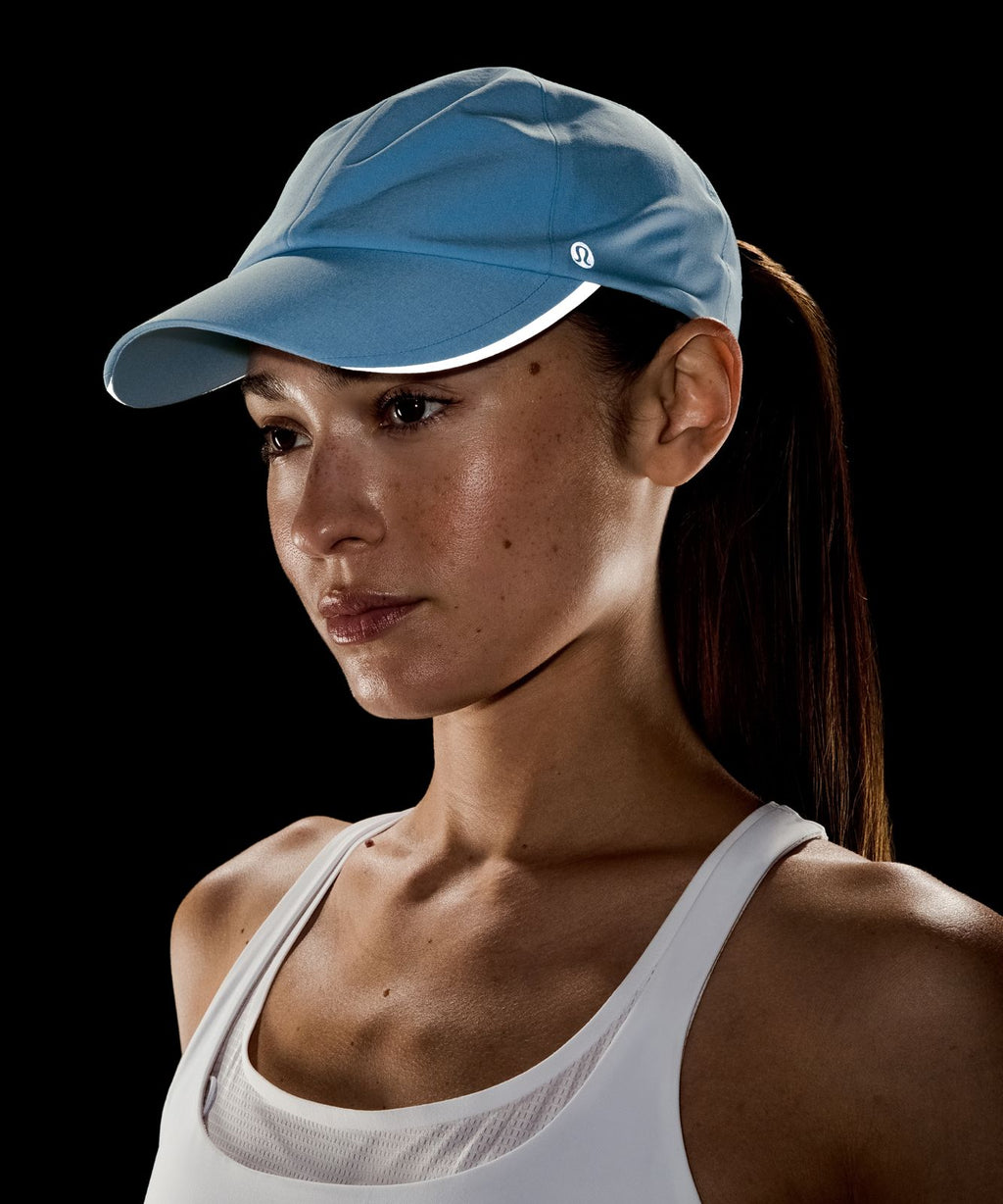 Women's Fast and Free Ponytail Running Hat Dreamy Blue