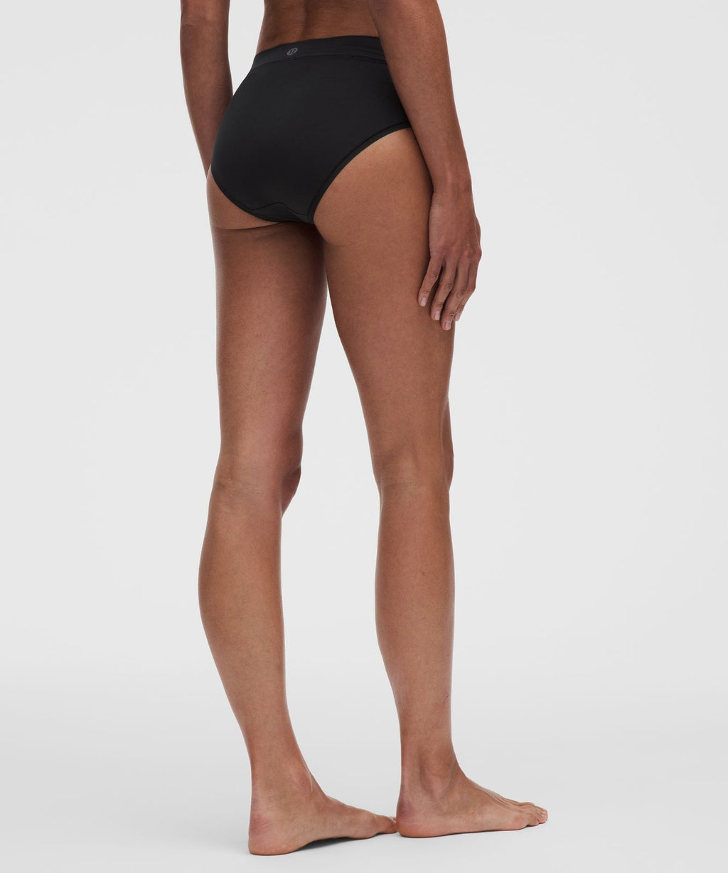 UnderEase High-Rise Bikini Underwear *3 Pack Black/Light Ivory/Blush Quartz
