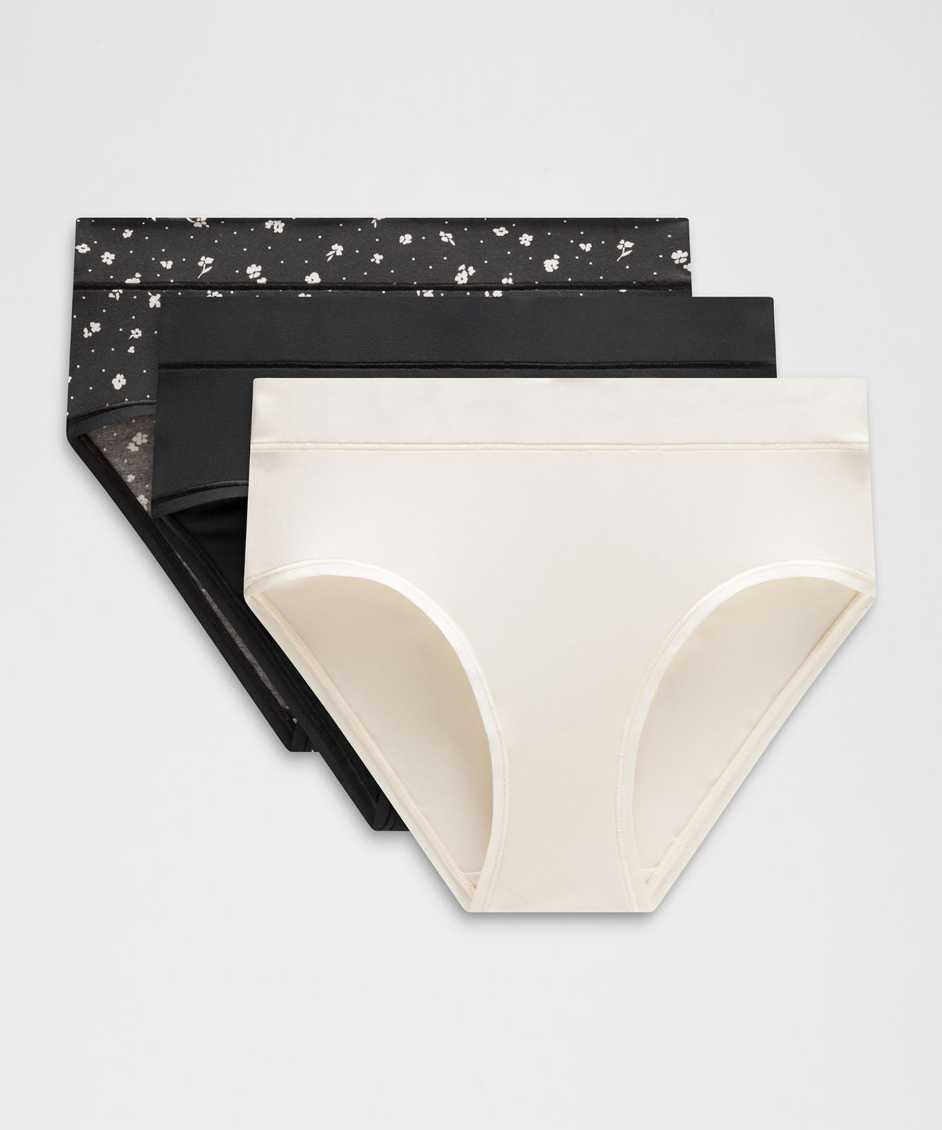 UnderEase High-Rise Bikini Underwear *3 Pack Black/Light Ivory/Petite Floral Coconut Ivory Black